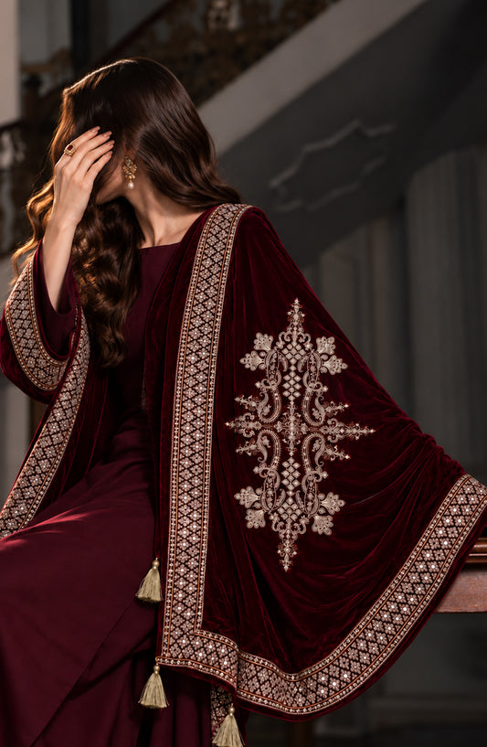 Amna Khadija Mehraab Luxury Embroidered Velvet Shawl - AKM-05 - AM26MHR - Maroon - Winter Collection