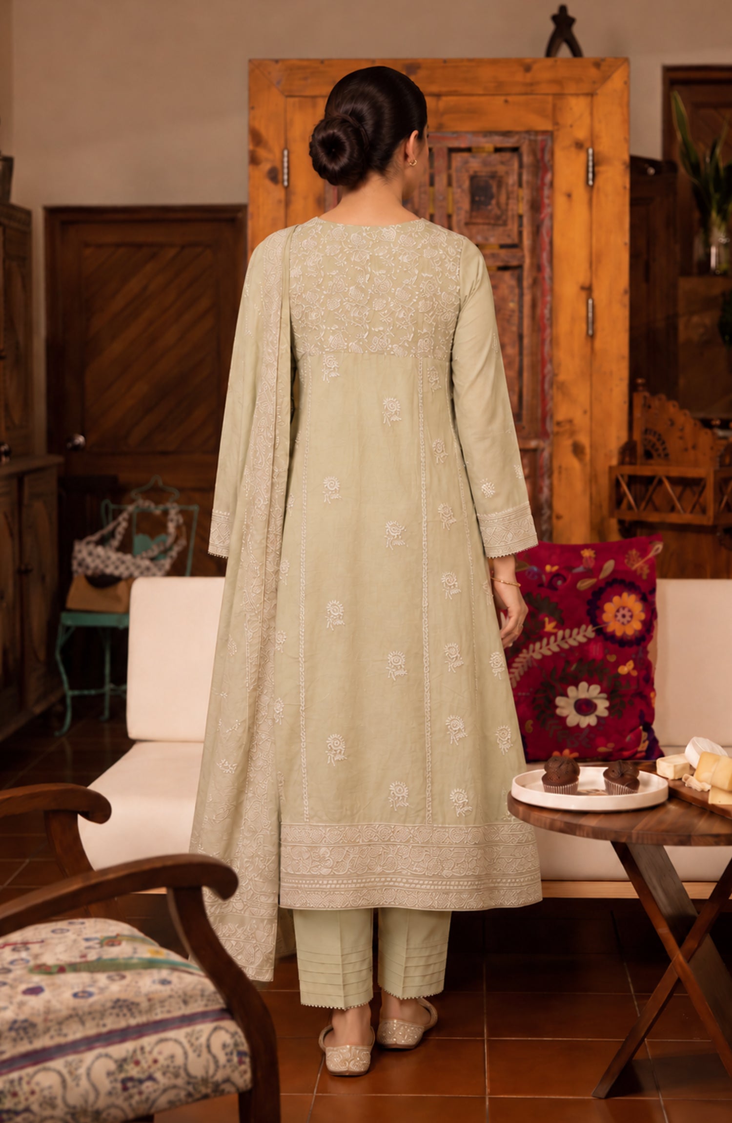 Amna Khadija Noor-e-Nawab Lucknowi Embroidered Cotton Stitched 3 Piece Suit - AKNNL-04 - AM26LKH - Green - Winter Collection