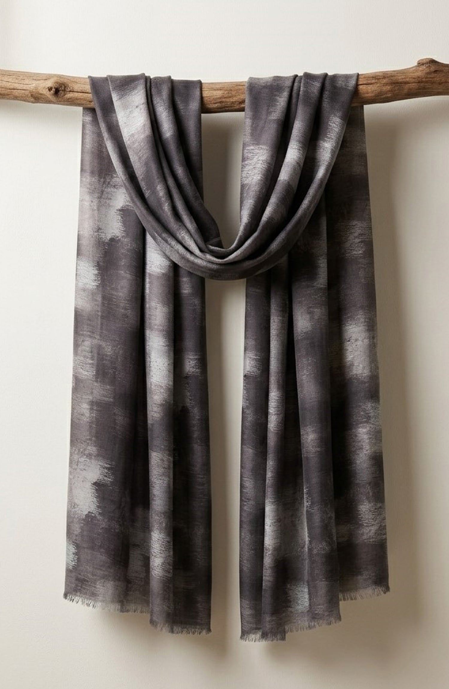 Amna Khadija Printed Twill Pure Lawn Stole - ALS-04 - AM26LST - Charcoal - Winter Collection