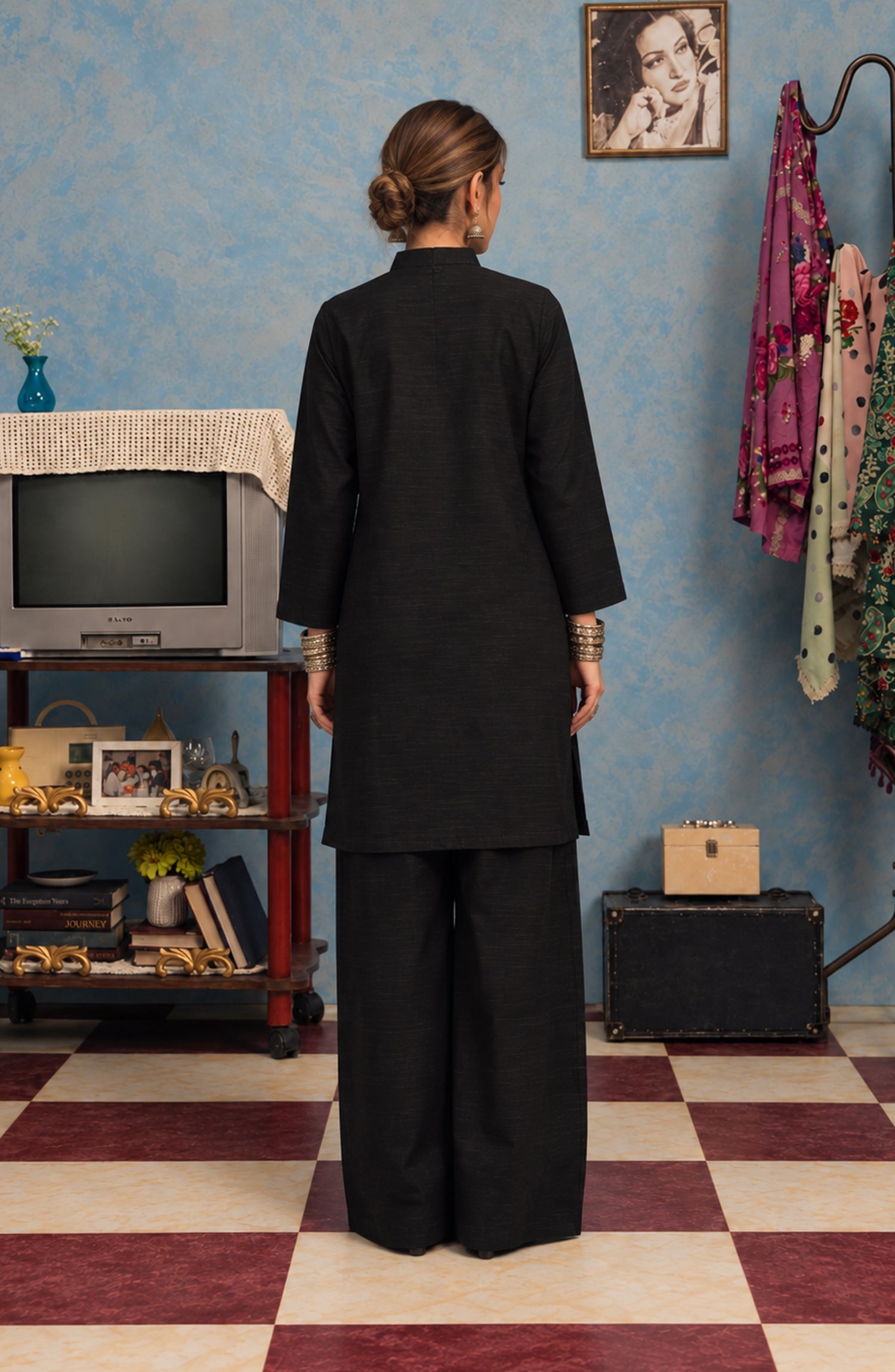 Amna Khadija Twinkle Khaddar Stitched 2 Piece Co-ord Set - AKTK-04 - AM26TWL - Black - Winter Collection