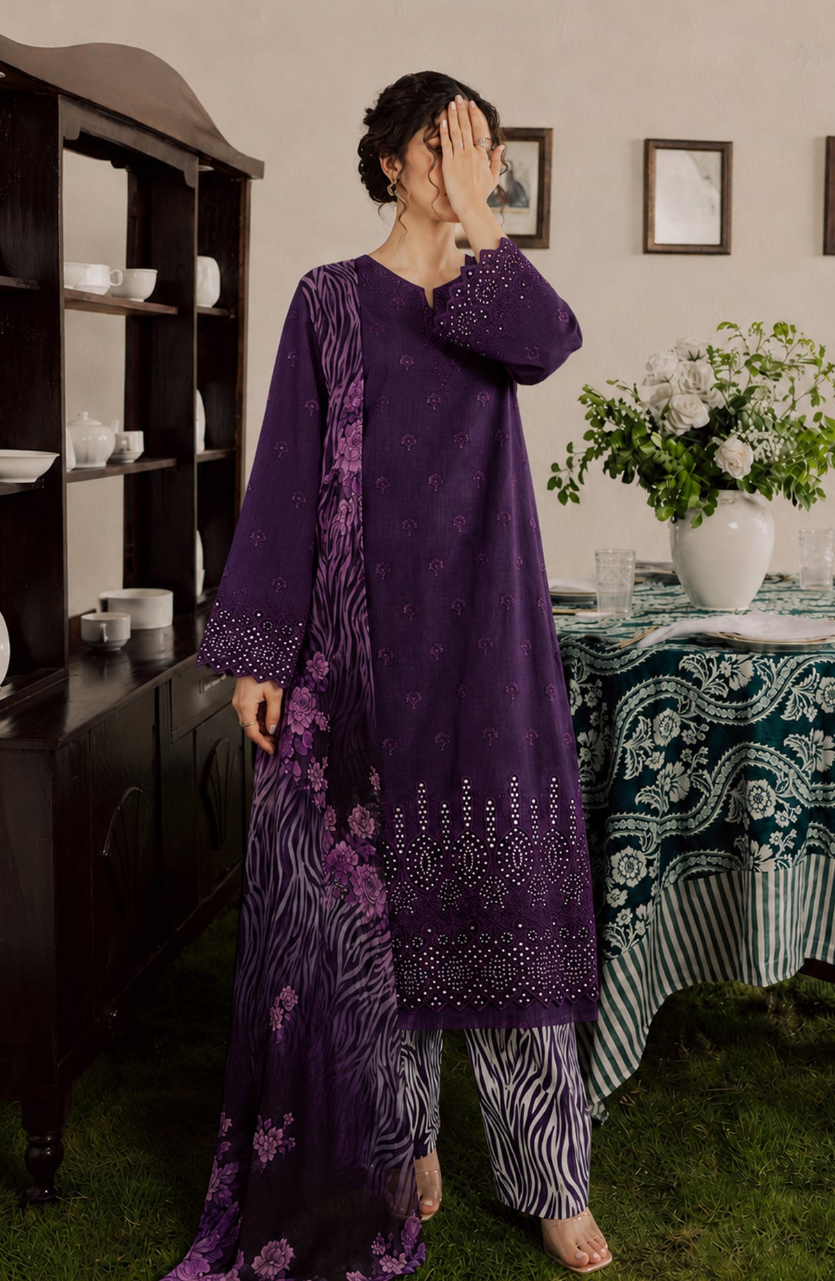 Amna Khadija Bella Doria Chikankari Lawn Unstitched 3 Piece Suit - AKBD-12 - AM26UBD - Purple - Summer Collection