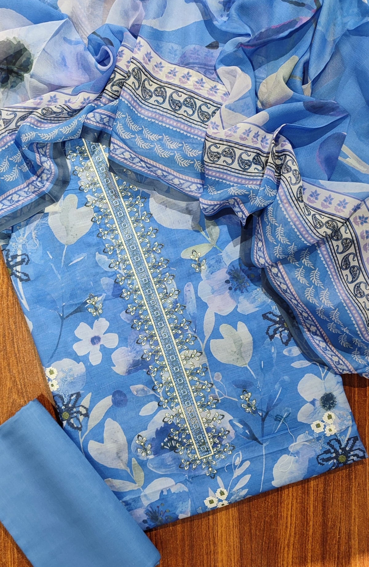 Amna Khadija Digital Print and Embroidered Slub Lawn Unstitched 3 Piece Suit - Design-08 - AM25SLU - Blue - Summer Collection