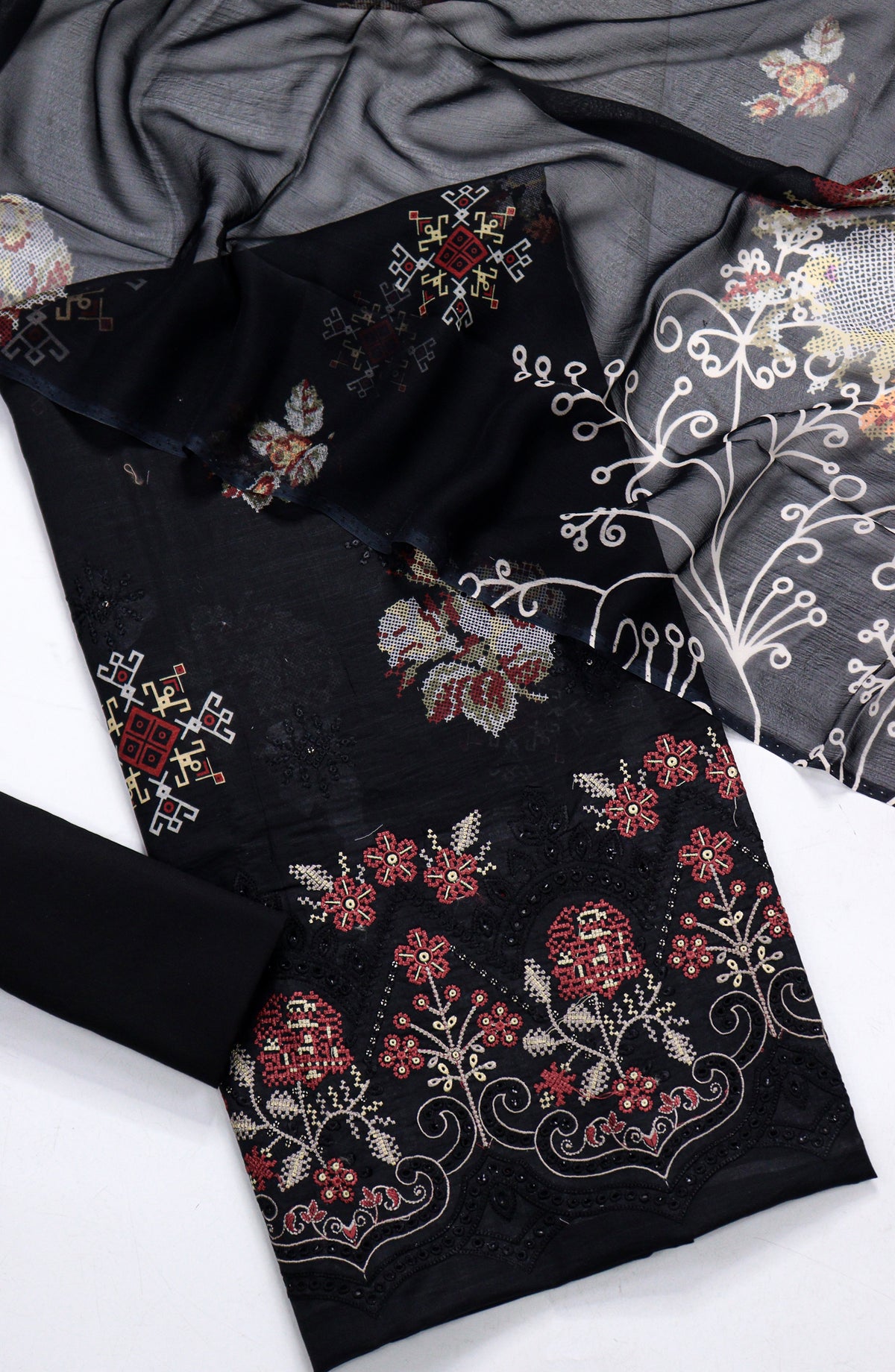 Amna Khadija Fancy Embroidered Lawn Unstitched 3 Piece Suit - D-18 - AM26FNC - Black - Summer Collection