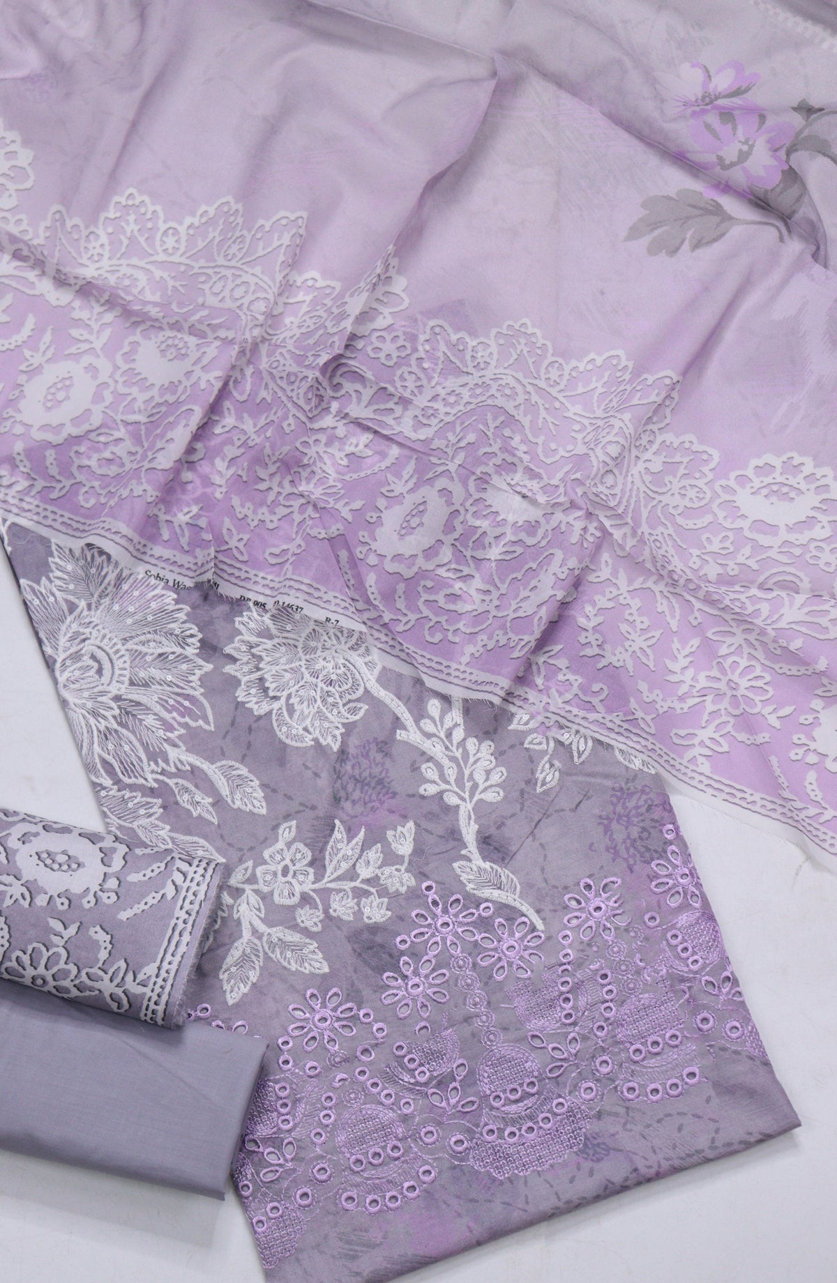 Amna Khadija Fancy Embroidered Lawn Unstitched 3 Piece Suit - BLD-07 - AM26FNC - Purple - Summer Collection