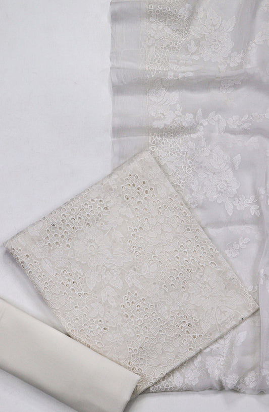 Amna Khadija Embroidered Swiss Voile Unstitched 3 Piece Suit - Design-04 - AM26FNC - Light Purple - Summer Collection