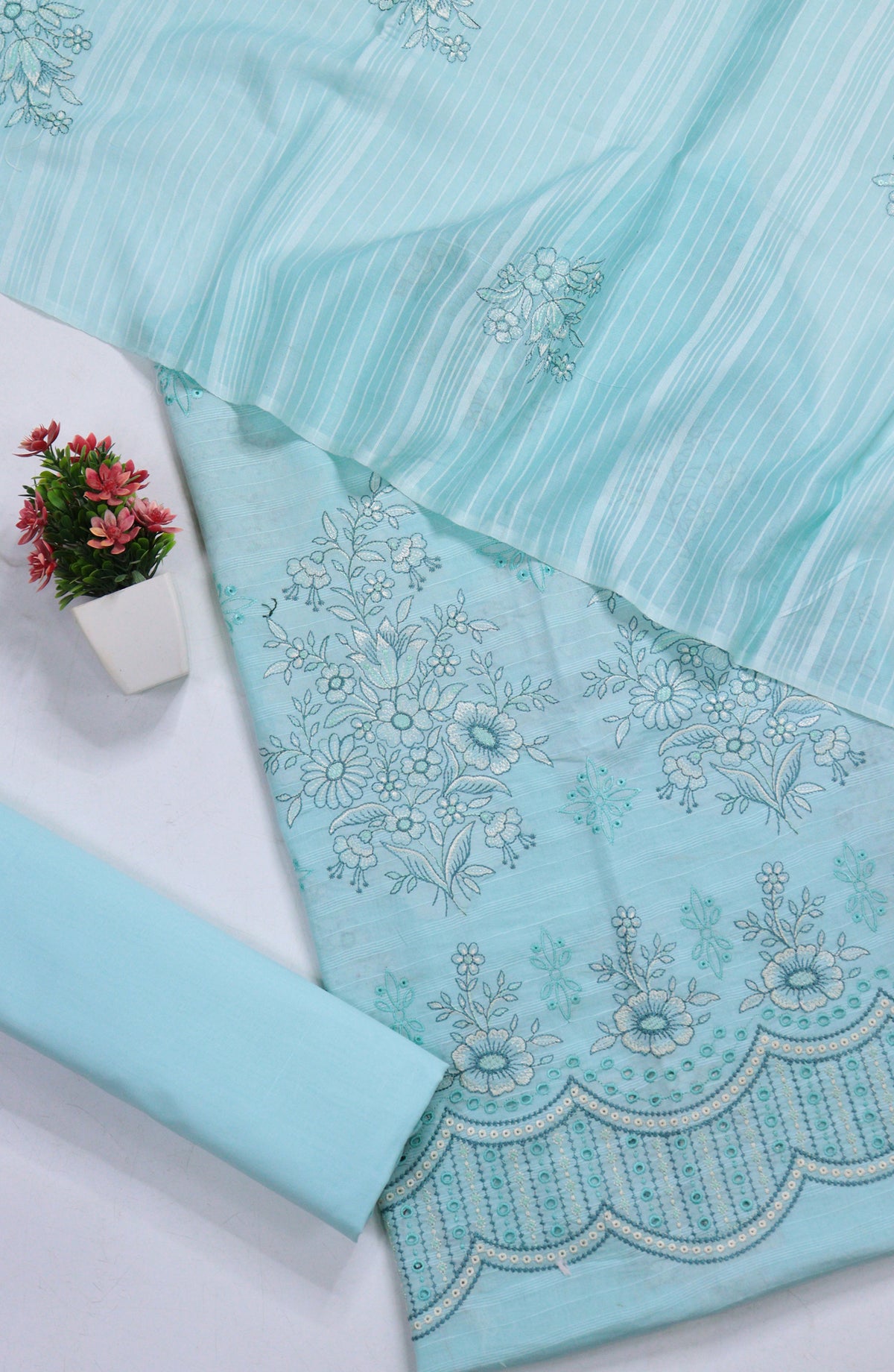 Amna Khadija Embroidered Lawn Unstitched 3 Piece Suit - D-04 - AM26FNC - Blue - Summer Collection