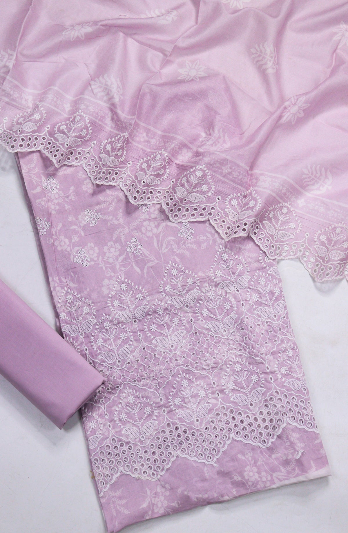 Amna Khadija Embroidered Lawn Unstitched 3 Piece Suit - D-05 - AM26FNC - Purple - Summer Collection