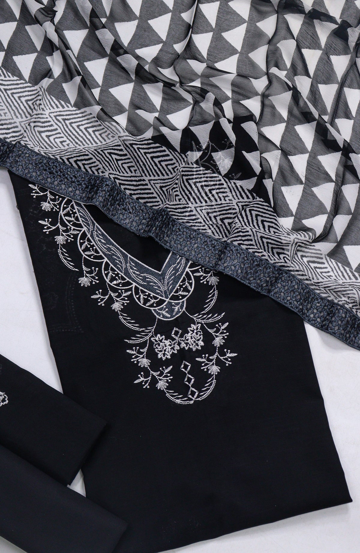 Amna Khadija Fancy Embroidered Lawn Unstitched 3 Piece Suit - D-03 - AM26FNC - Black - Summer Collection