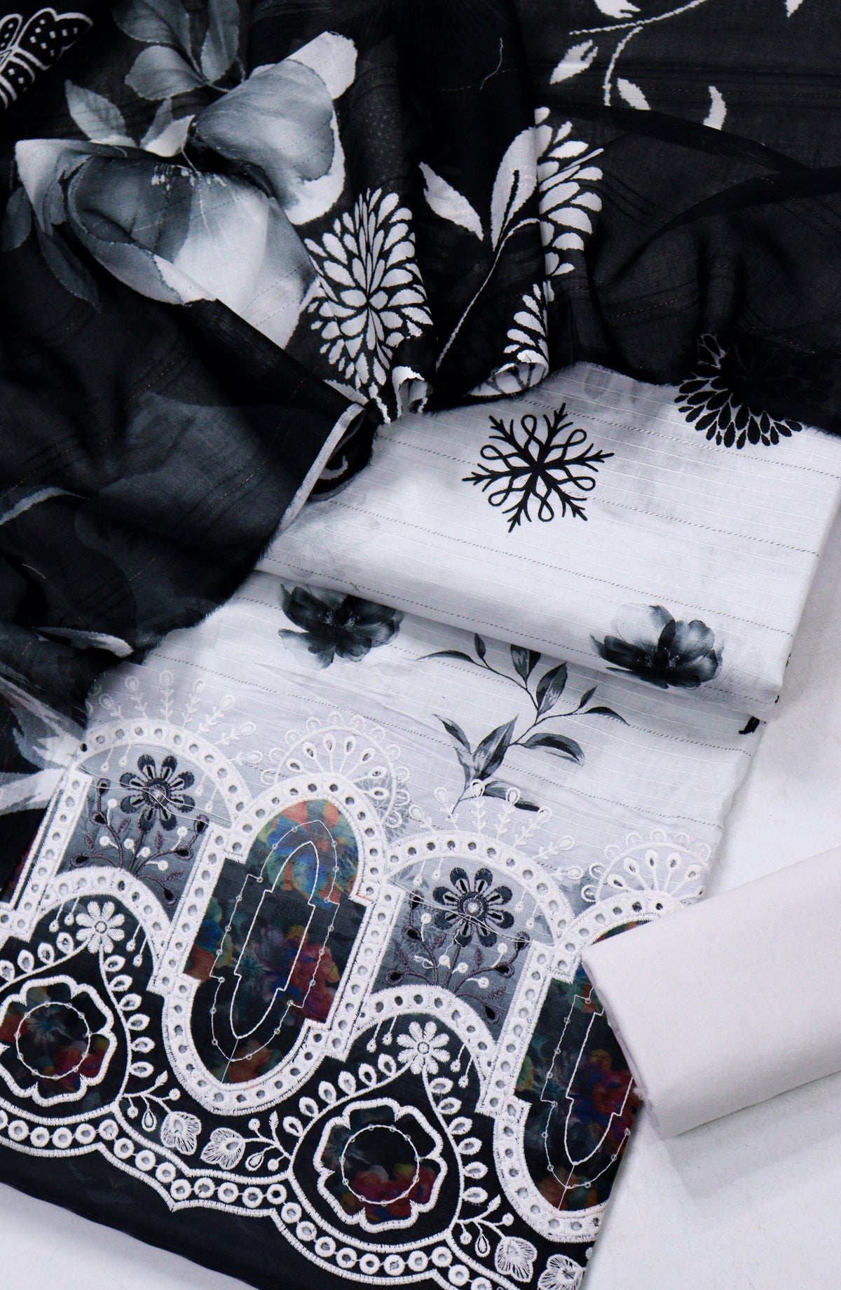 Amna Khadija Fancy Chikankari Lawn Unstitched 3 Piece Suit - D-02 - AM26FNC - Black - Summer Collection