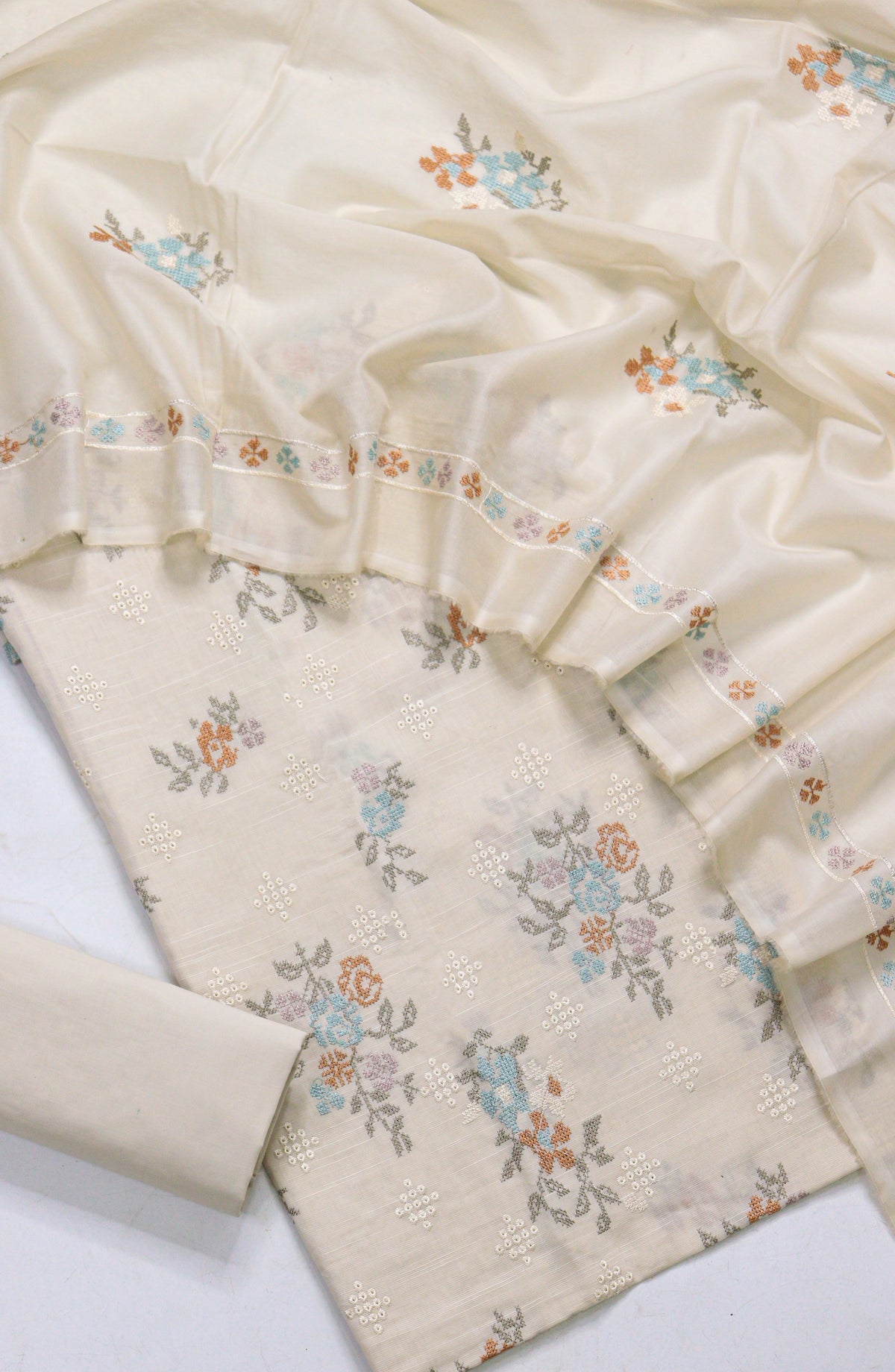 Amna Khadija Fancy Embroidered Lawn Unstitched 3 Piece Suit - RJD-02 - AM26FNC - Fawn - Summer Collection