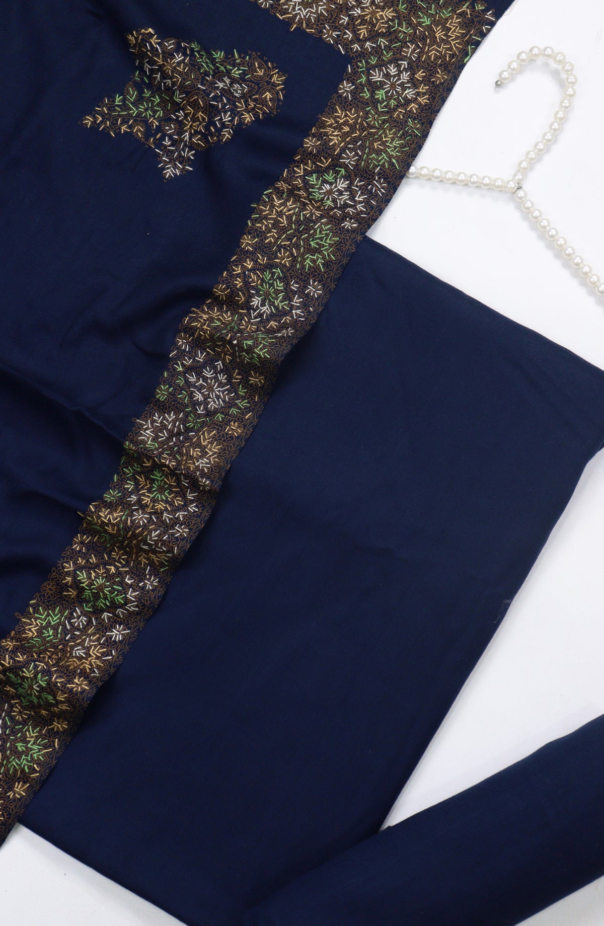 Amna Khadija Dhanak Kashmiri Wool Unstitched 3 Piece Suit - Design-08 - AM25KMW5113850 - Blue - Winter Collection