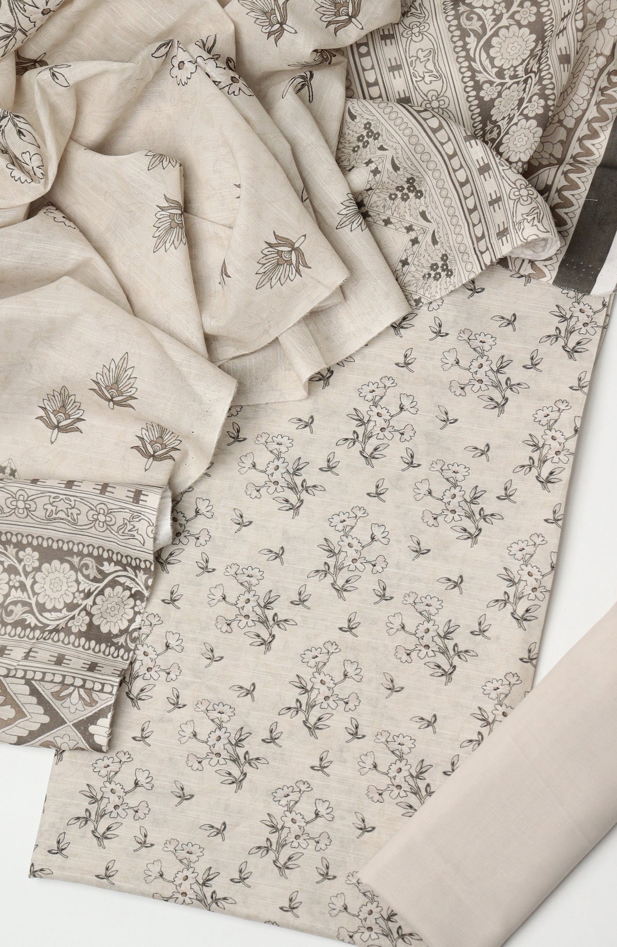 Amna Khadija Printed Lawn Unstitched 3 Piece Suit - MD-01 - AM26MTHR - Light Brown - Summer Collection