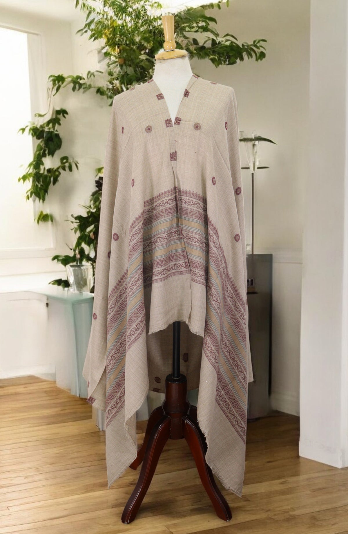 Amna Khadija Premium Wool Shawl - D-09 - 9601490-2 - AM25SHWL - Light Grey - Winter Collection