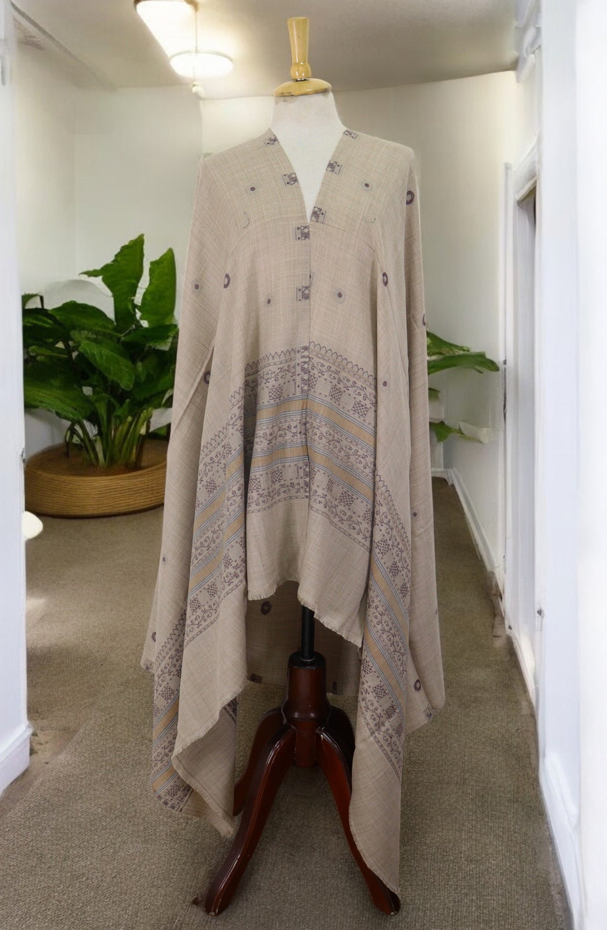 Amna Khadija Premium Wool Shawl - D-06 - 9601490-2 - AM25SHWL - Grey - Winter Collection