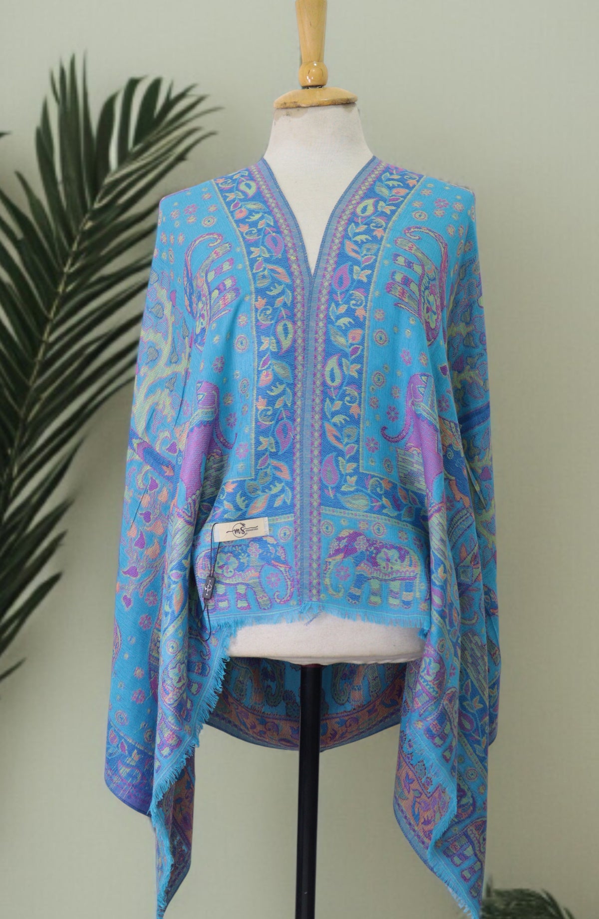 Amna Khadija Premium Wool Shawl - D-05 - AM25SHWL - Blue - Winter Collection