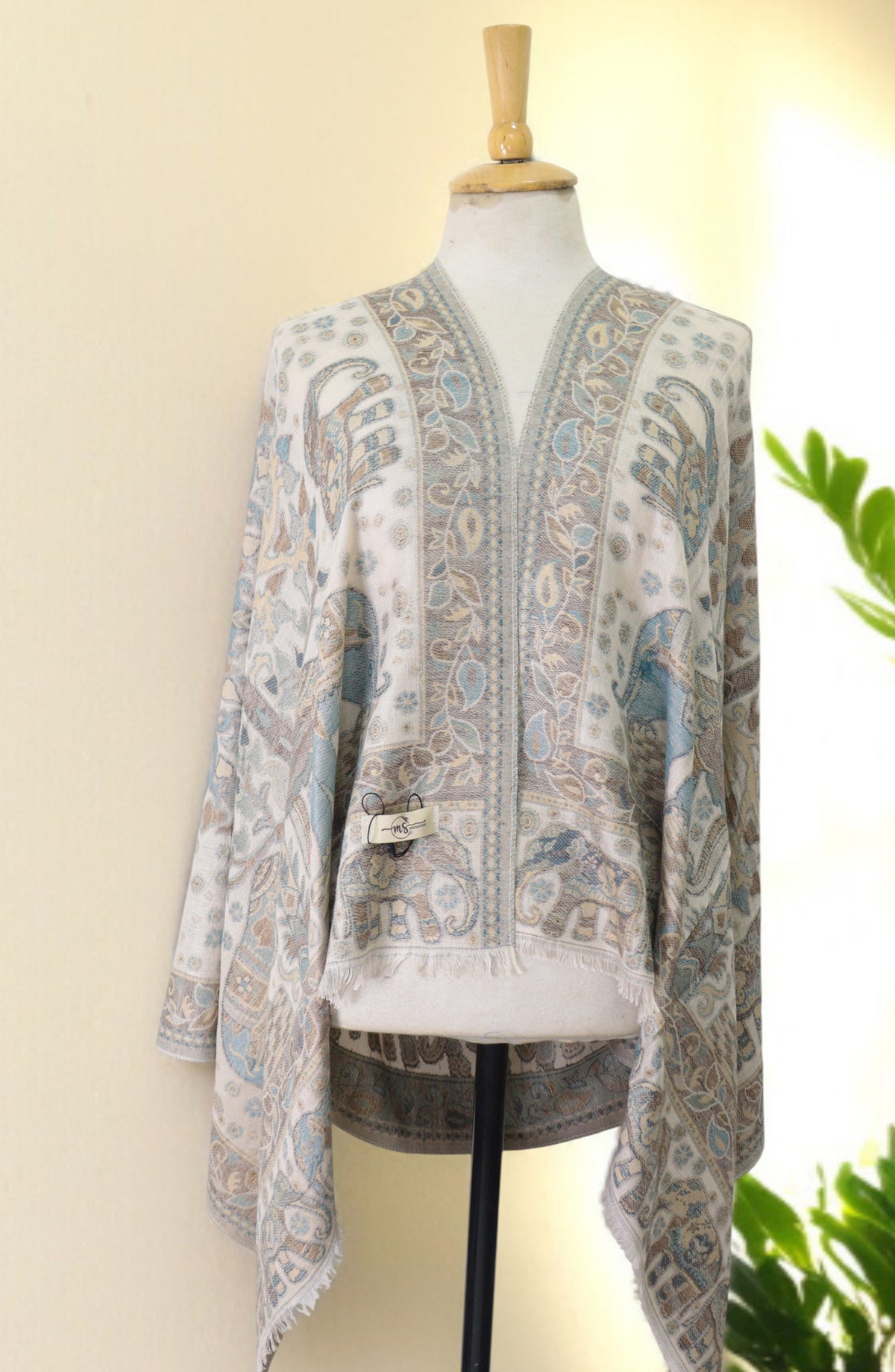 Amna Khadija Premium Wool Shawl - D-09 - AM25SHWL - Fawn - Winter Collection