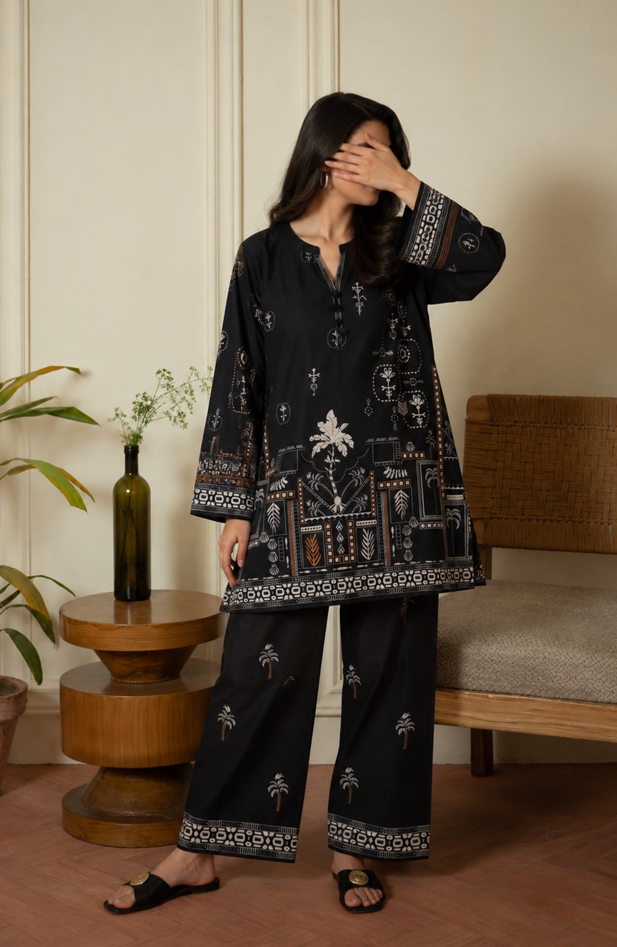Amna Khadija Rozana Printed Polly Silk Stitched 2 Piece Co-ord Set - AKR-02 - AM26ROZN - Black - Summer Collection