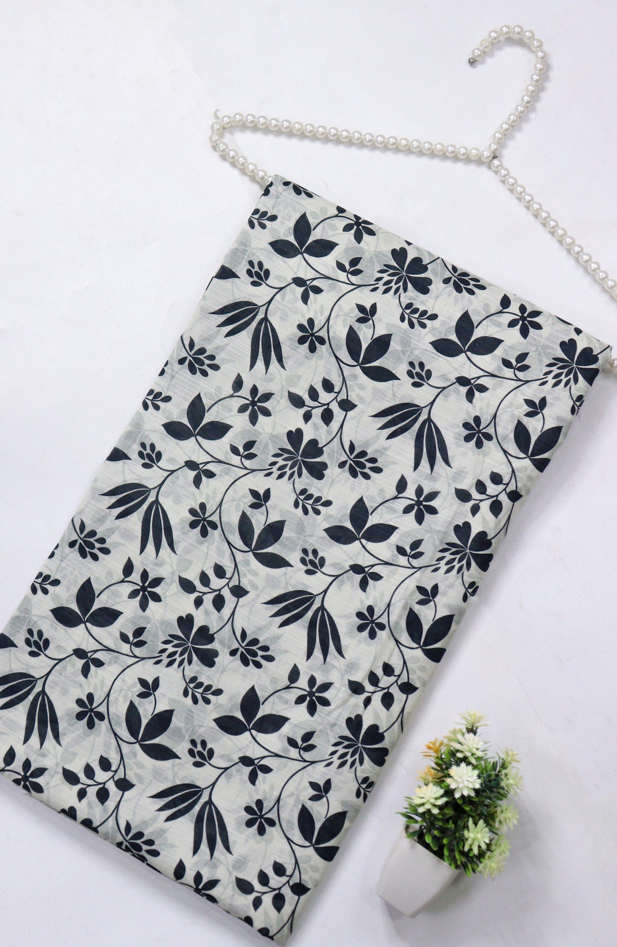 Amna Khadija Printed Lawn Unstitched 2 Piece Suit - PD-08 - AM26PNU - Black & White - Summer Collection