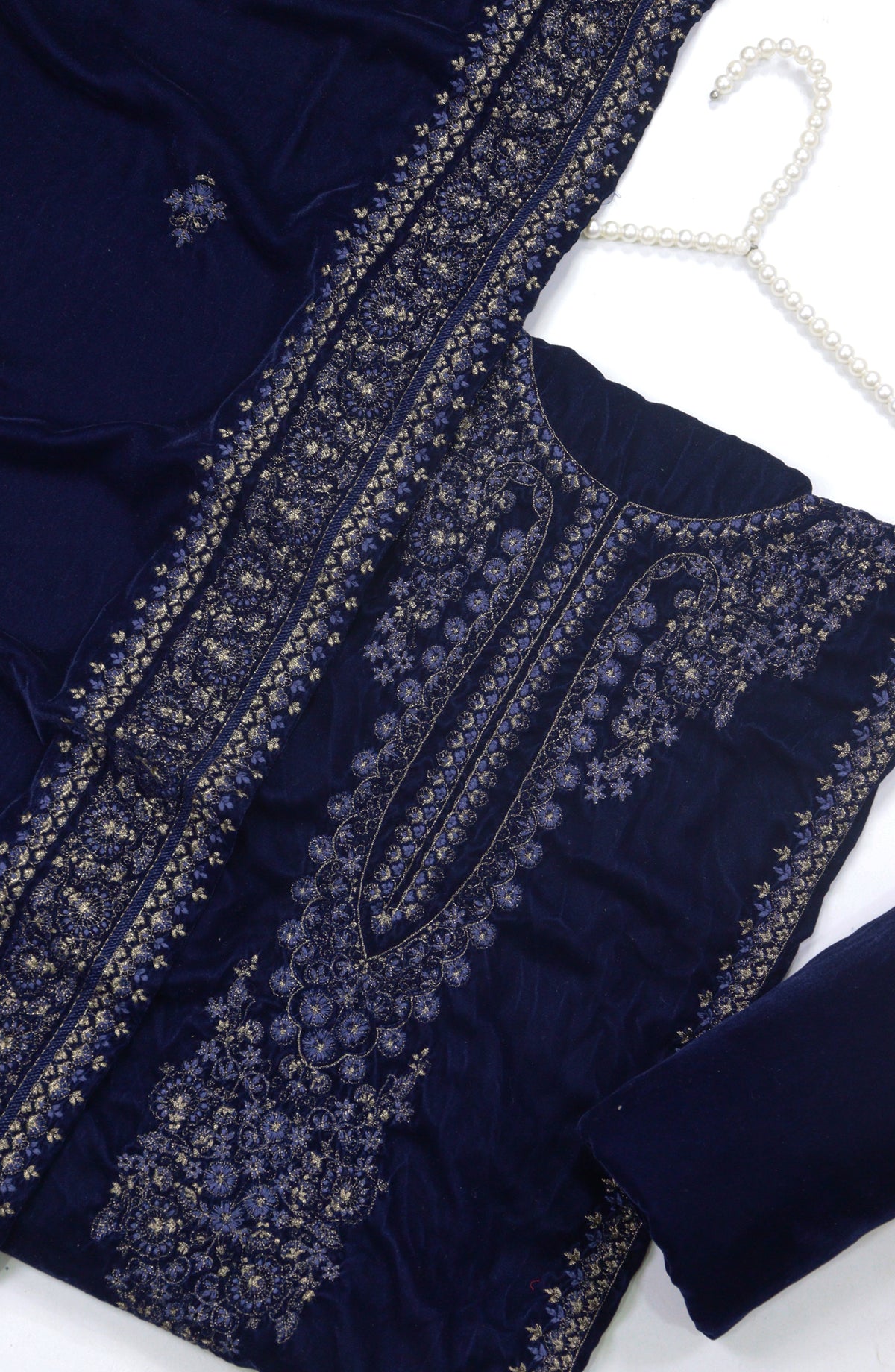 Amna Khadija Embroidered Velvet Unstitched 3 Piece Suit - 5205 - AM25NTV - Blue - Winter Collection