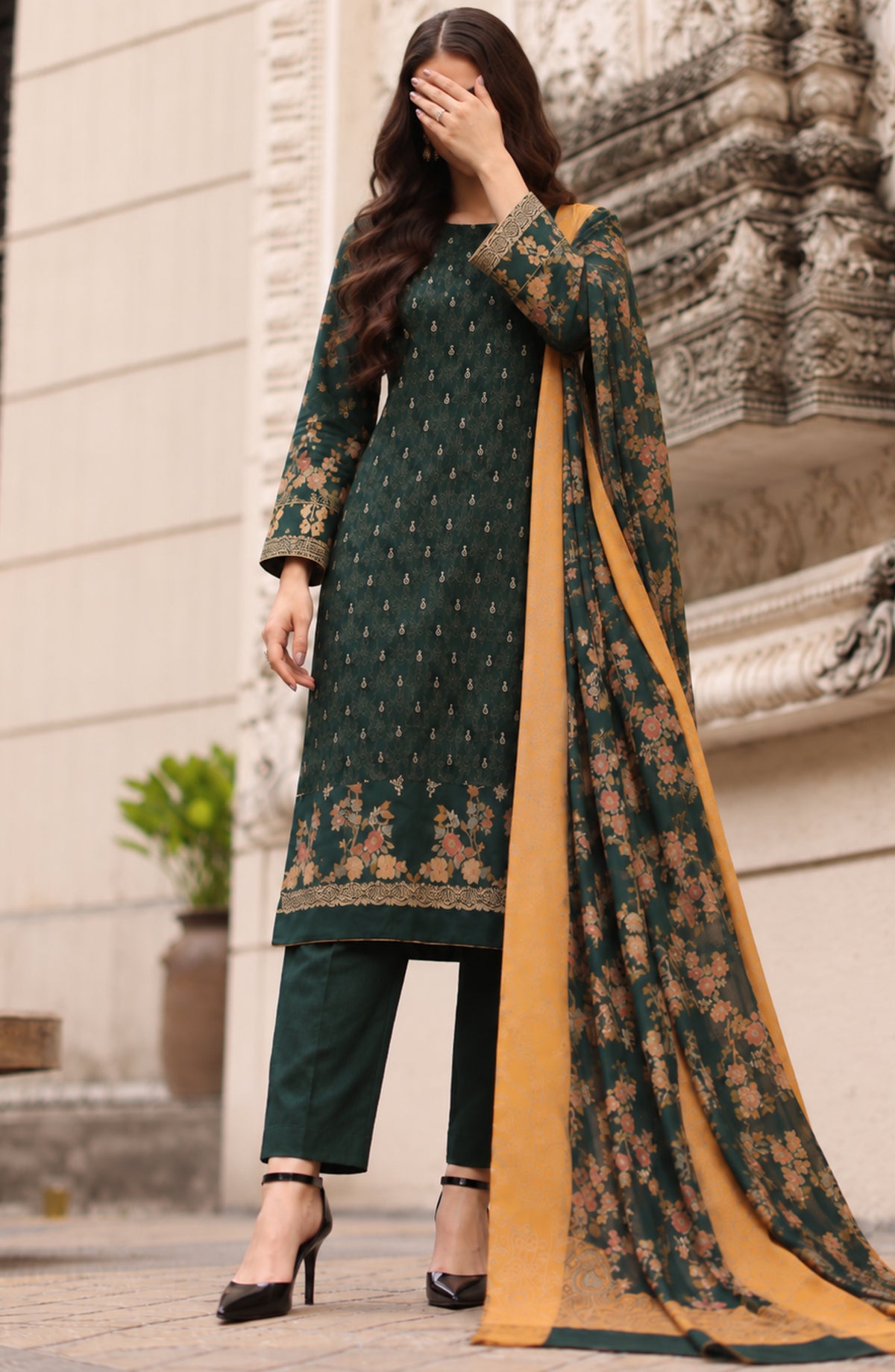 Aveline by Amna Khadija Printed Supreme Wool Unstitched 3 Piece Suit - AKAW-09 - AM26VLN - Green - Winter Collection