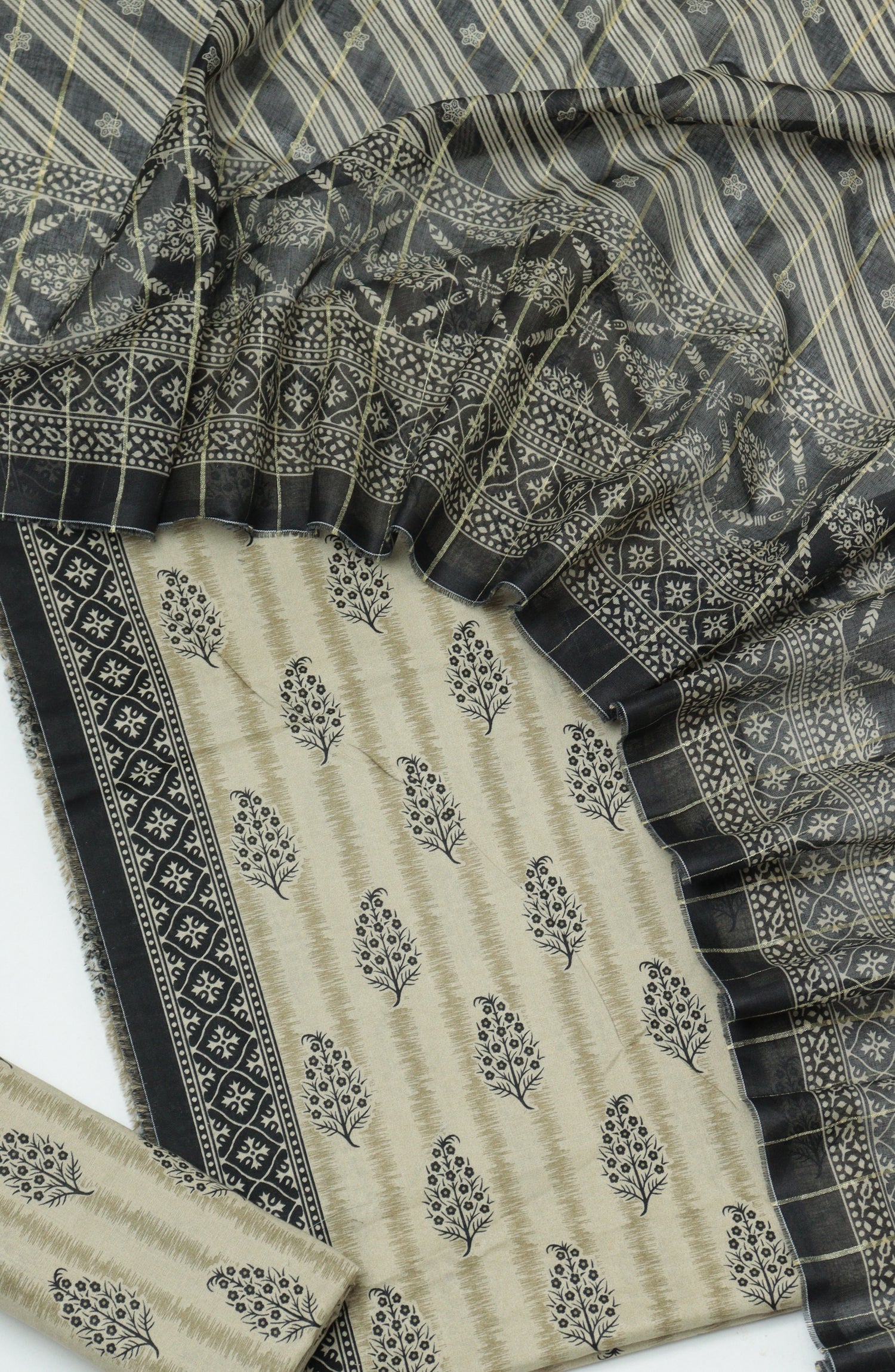 Bin Saeed Printed Cambric Unstitched 3 Piece Suit - D-02 - BS26CMP - Fawn - Winter Collection