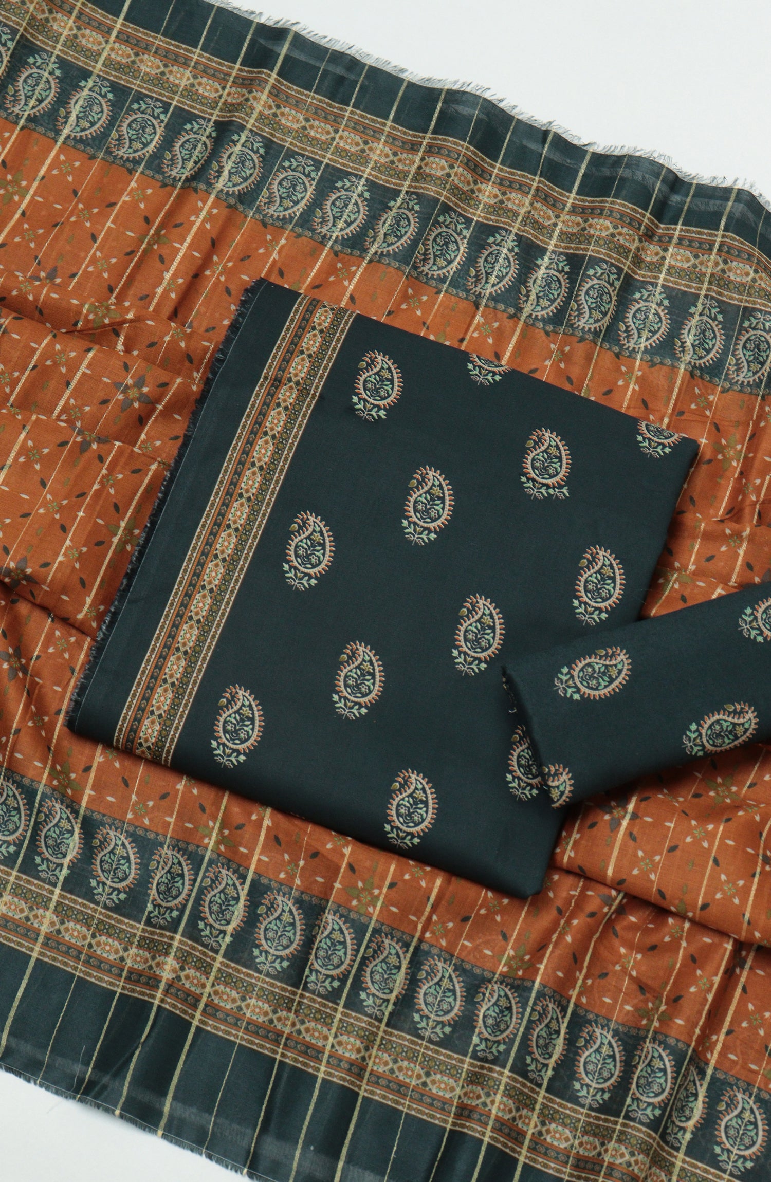 Bin Saeed Printed Cambric Unstitched 3 Piece Suit - D-06 - BS26CMP - Green - Winter Collection