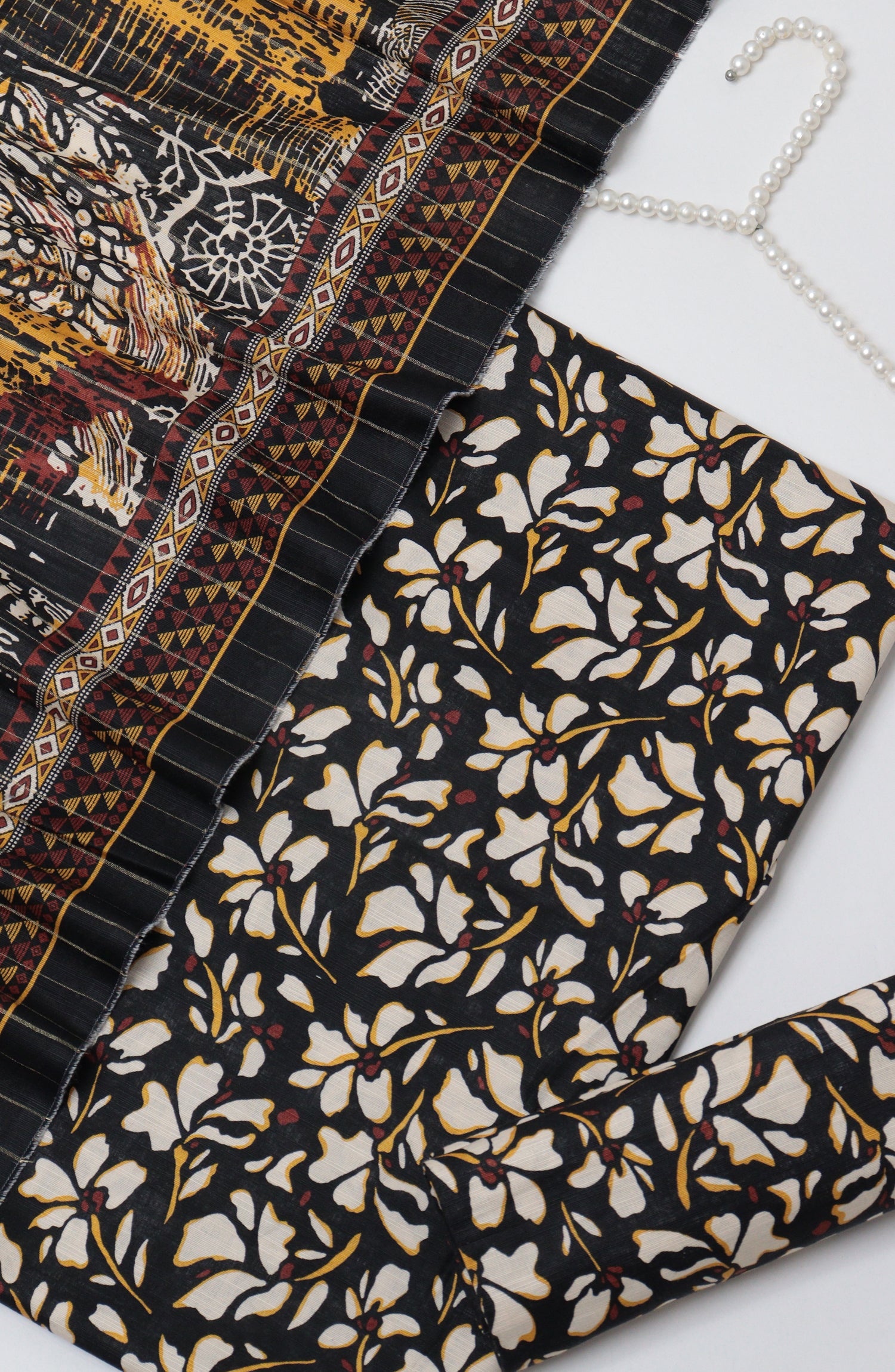Bin Saeed Printed Khaddar Unstitched 3 Piece Suit - D-03 - BS26KTR - Multi - Winter Collection