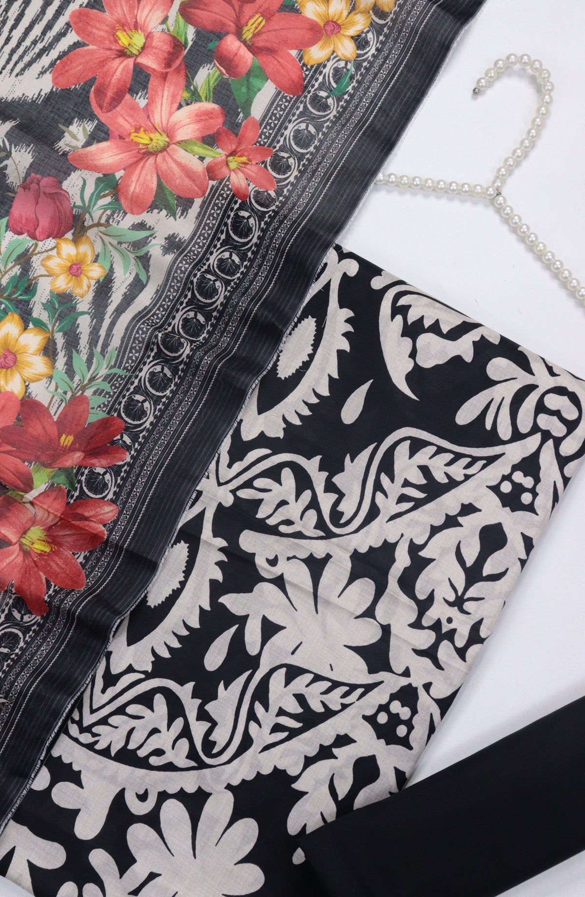 Bin Saeed Digital Printed Cotton Unstitched 3 Piece Suit - Design-B-11 - BS25DPR - Black - Winter Collection