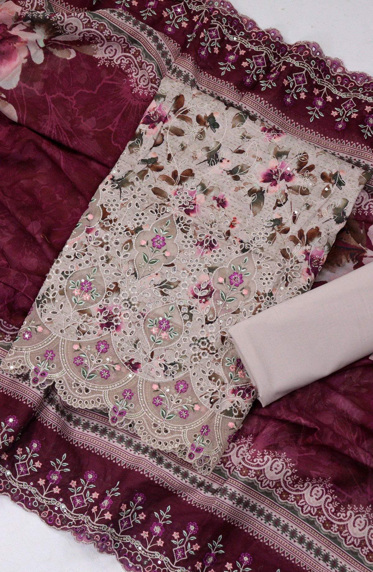 Bin Saeed Embroidered Lawn Unstitched 3 Piece Suit - Design-02 - BS26LLW - Purple - Summer Collection