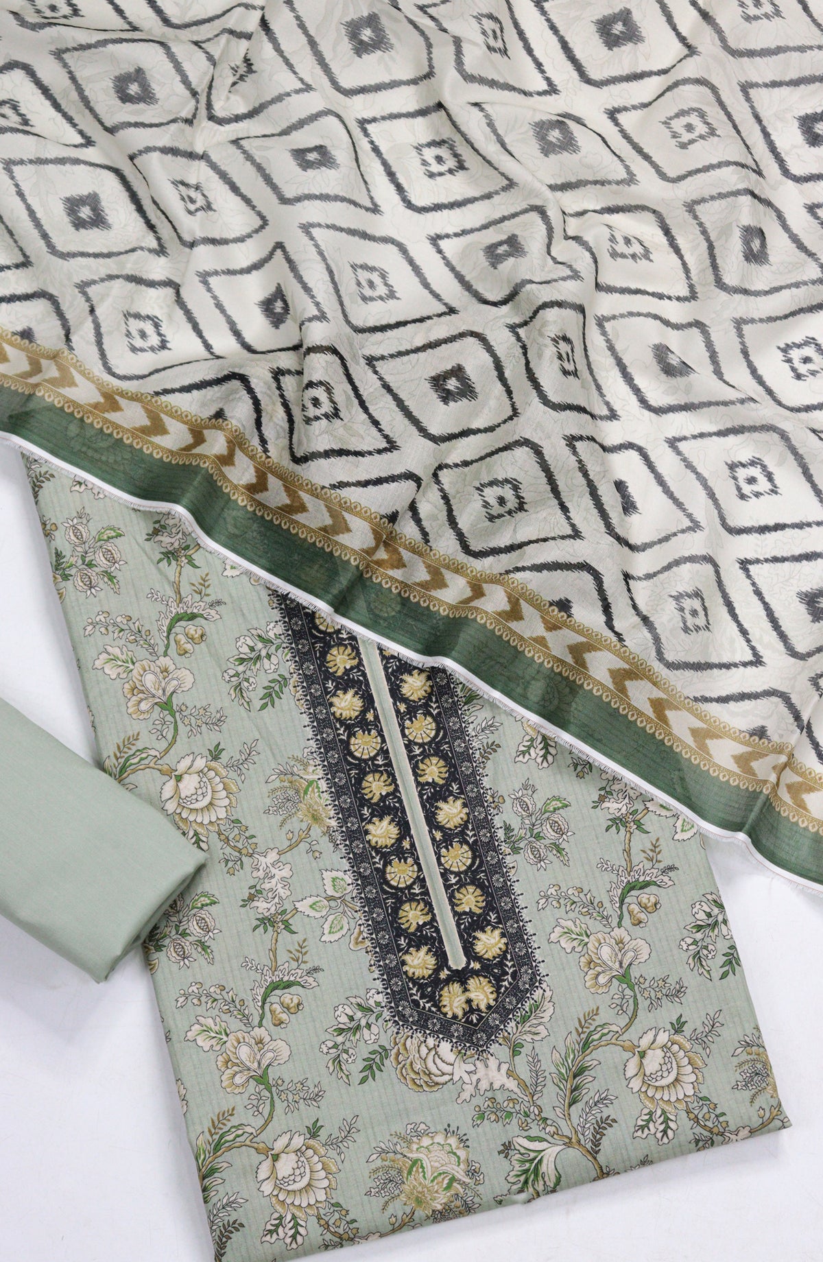 Bin Saeed Printed Lawn Unstitched 3 Piece Suit - D-07 - BS26PR - Green - Summer Collection
