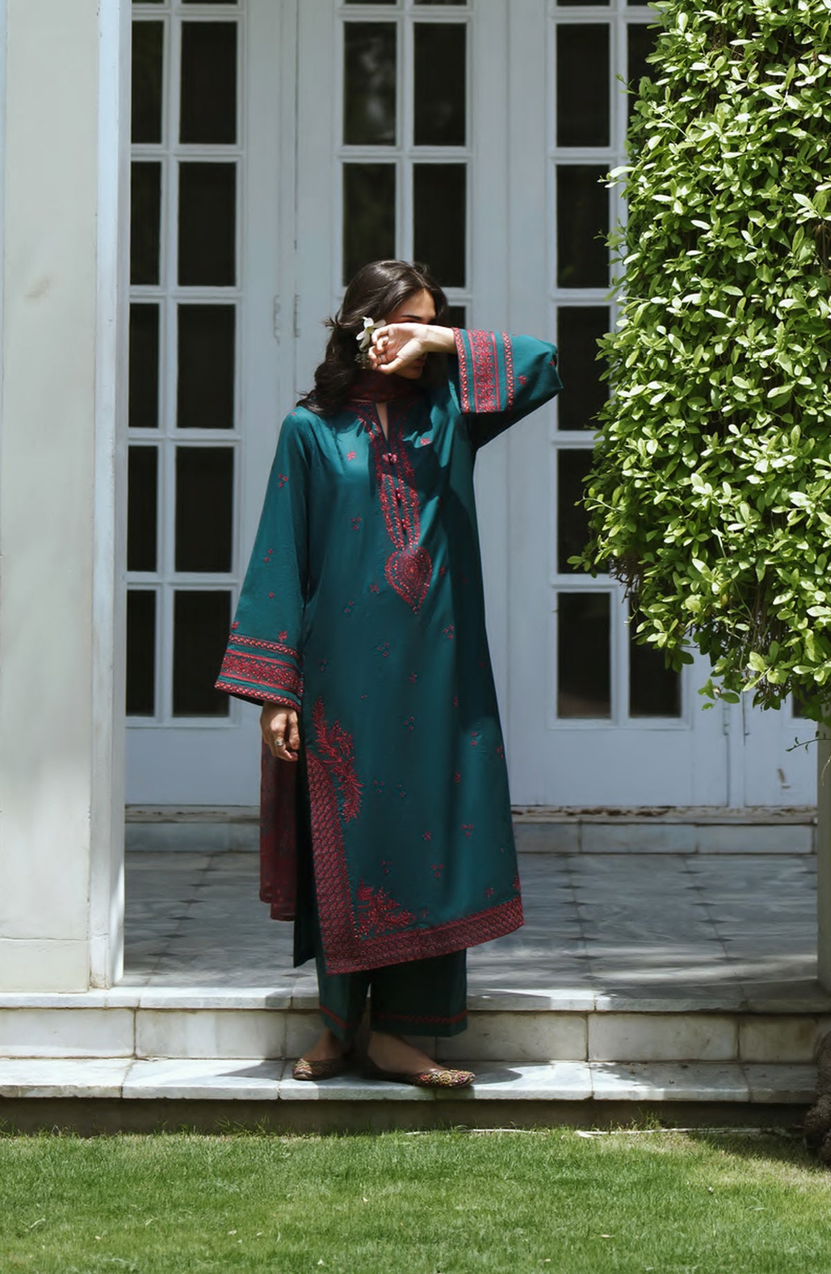 Breathe by Casual Lite Embroidered Cotton Cambric Stitched 3 Piece Suit - 01 Saoirse Tide - CL26BRTH - Teal - Summer Collection