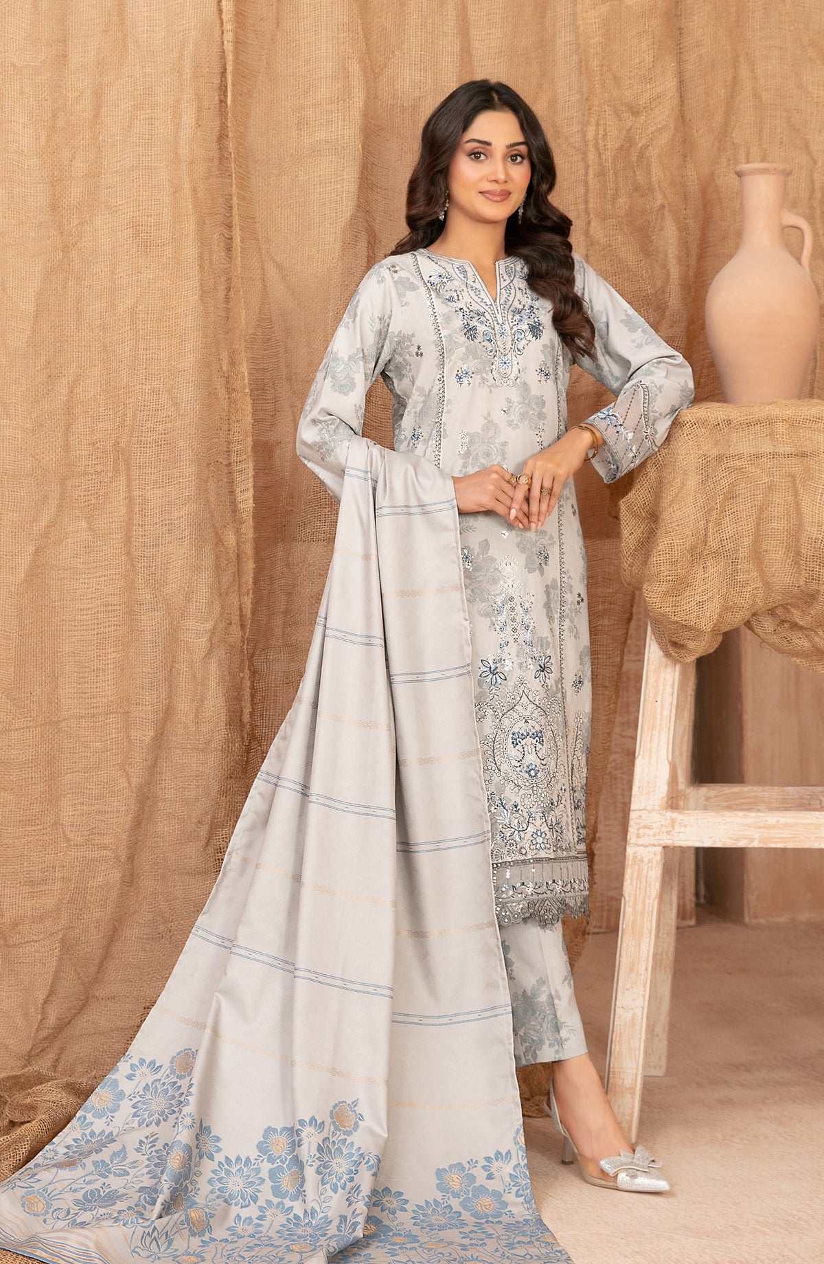 Cassa by Tawakkal Fabrics Embroidered Dhanak Unstitched 3 Piece Suit - D-5399 - TF25CASA - Grey - Winter Collection