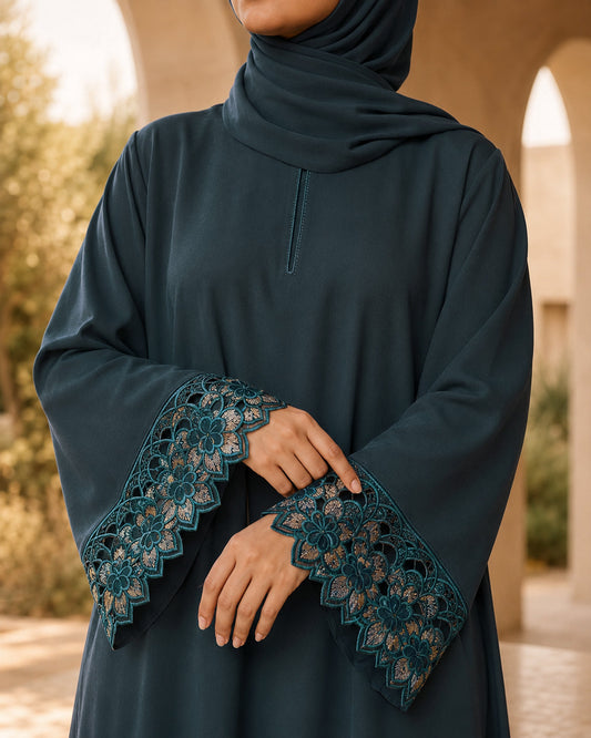 Elara Teal