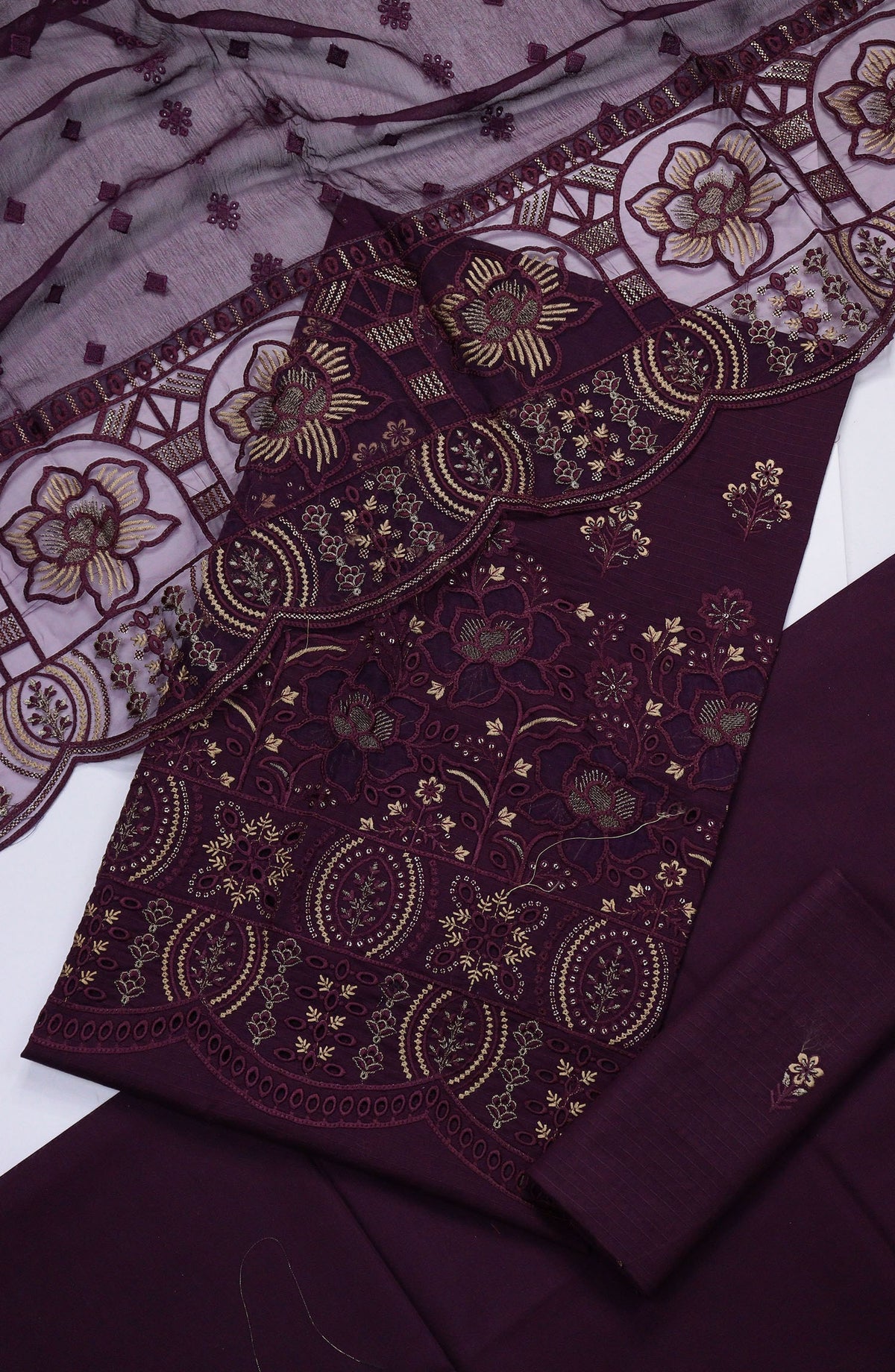 Sara by Amna Khadija Chikankari Lawn Unstitched 3 Piece Suit - D-04 - AM25SCBNL - Purple - Summer Collection