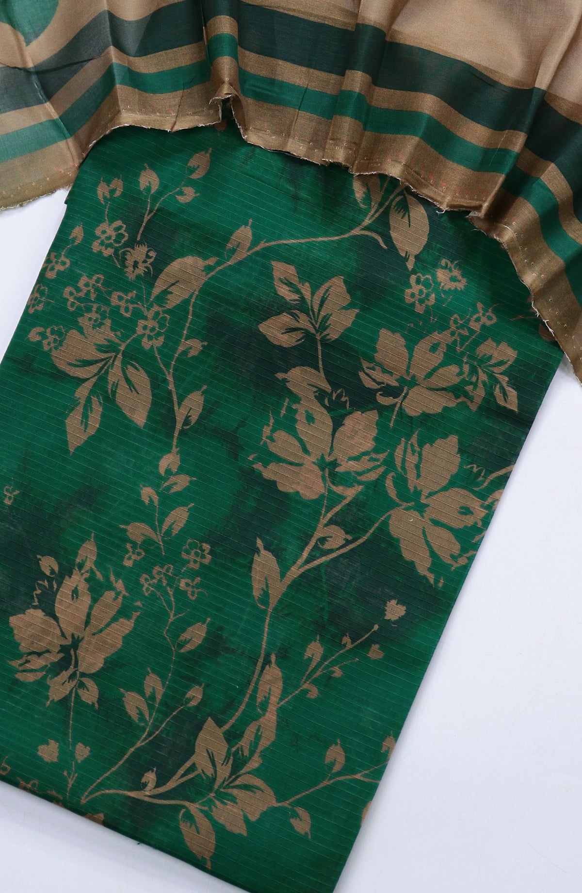 Amna Khadija Full Suit Dupatta Printed Bana Dora Lawn Unstitched 3 Piece Suit - Design-11 - AM25KFLS - Green - Summer Collection