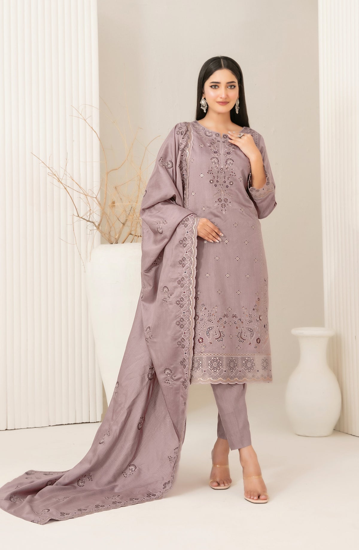 Dhoop Kinaray by Tawakkal Fabrics Embroidered Viscose Slub Unstitched 3 Piece Suit - D-5069 - TF25DHP - Purple - Winter Collection