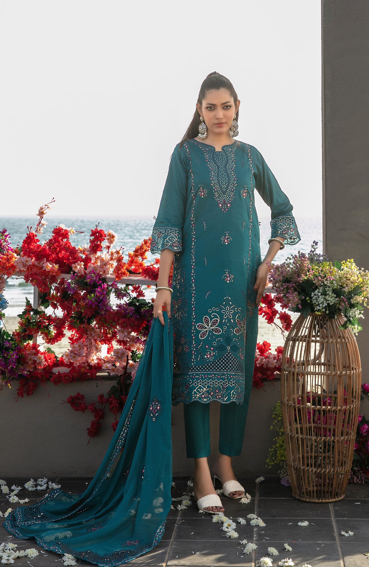 Ek Sunehri Dopahar by Tawakkal Fabrics Embroidered Lawn Unstitched 3 Piece Suit - D-2632 - TF26SDP - Blue - Summer Collection