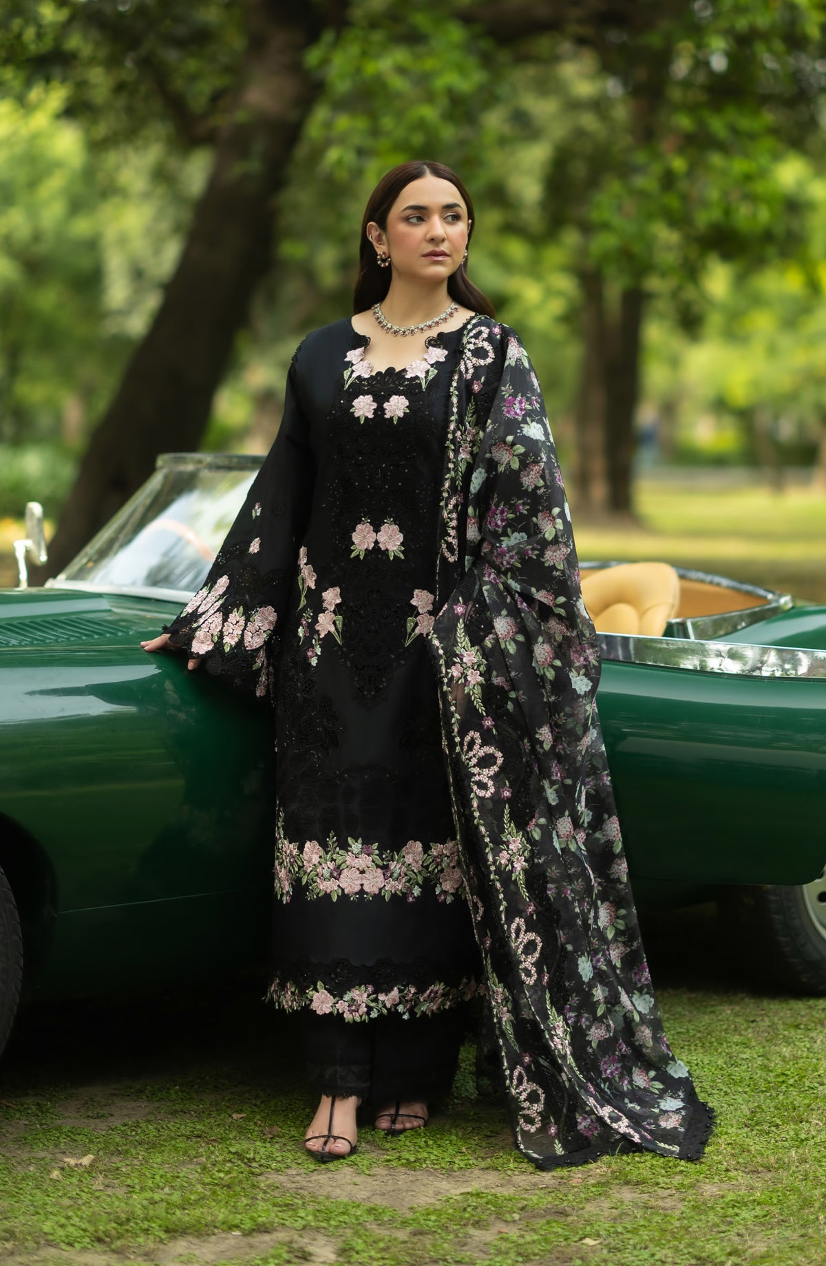Elaf Luxury Embroidered Lawn Unstitched 3 Piece Suit - ELQ-5B - EL26UNS - Black - Summer Collection