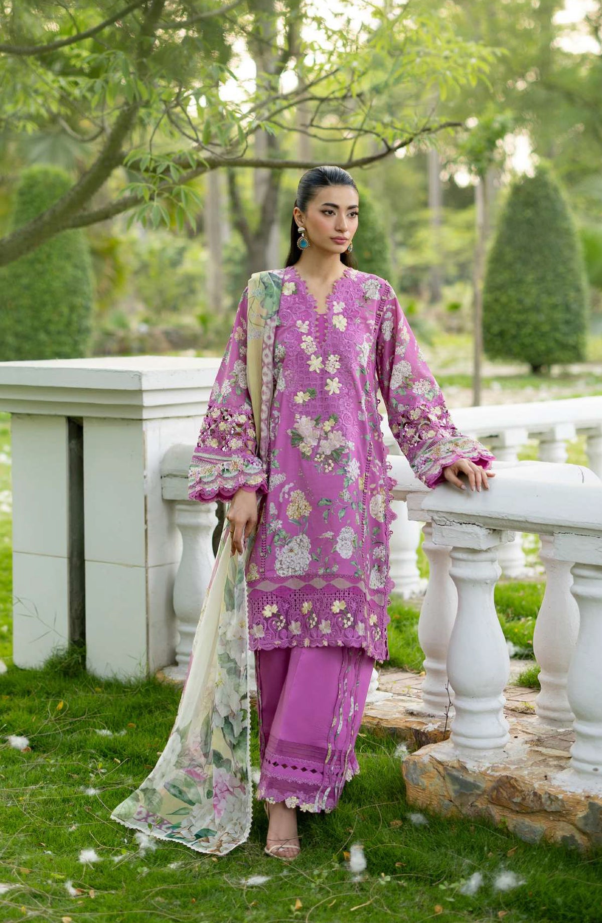 Elaf Signature Embroidered Lawn Unstitched 3 Piece Suit - ESG-7B - EL26NTR - Pink - Summer Collection