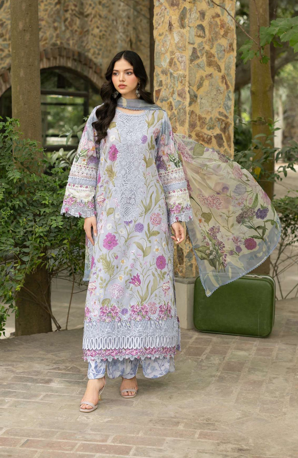 Elaf Signature Embroidered Lawn Unstitched 3 Piece Suit - ESG-5A - EL26NTR - Blue - Summer Collection