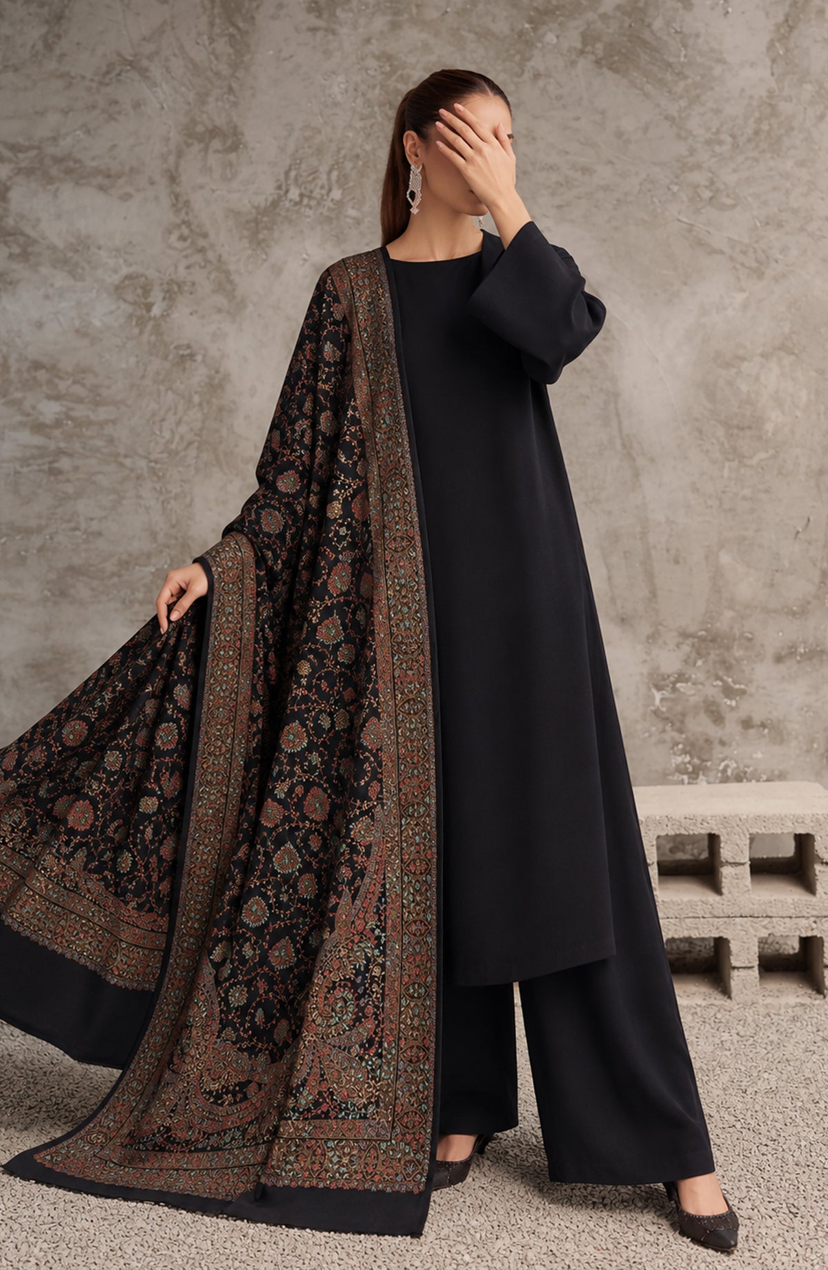 Gulposh by Amna Khadija Dyed Pashmina Unstitched 3 Piece Suit - AKG-08 - AM26GLP - Black - Winter Collection