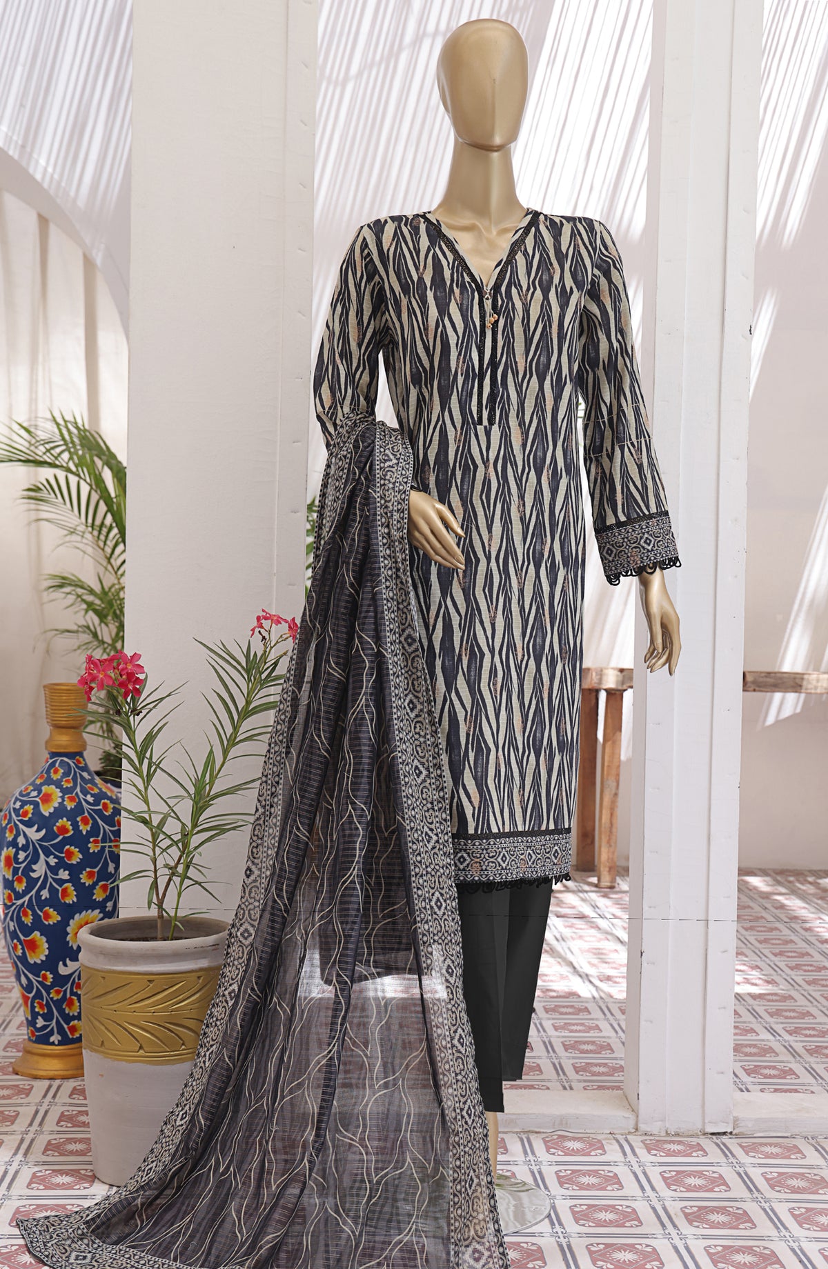 HZ Textile Digital Printed Premium Jacquard Lawn Unstitched 3 Piece Suit - Design-06 - HZ26PJR - Black - Summer Collection