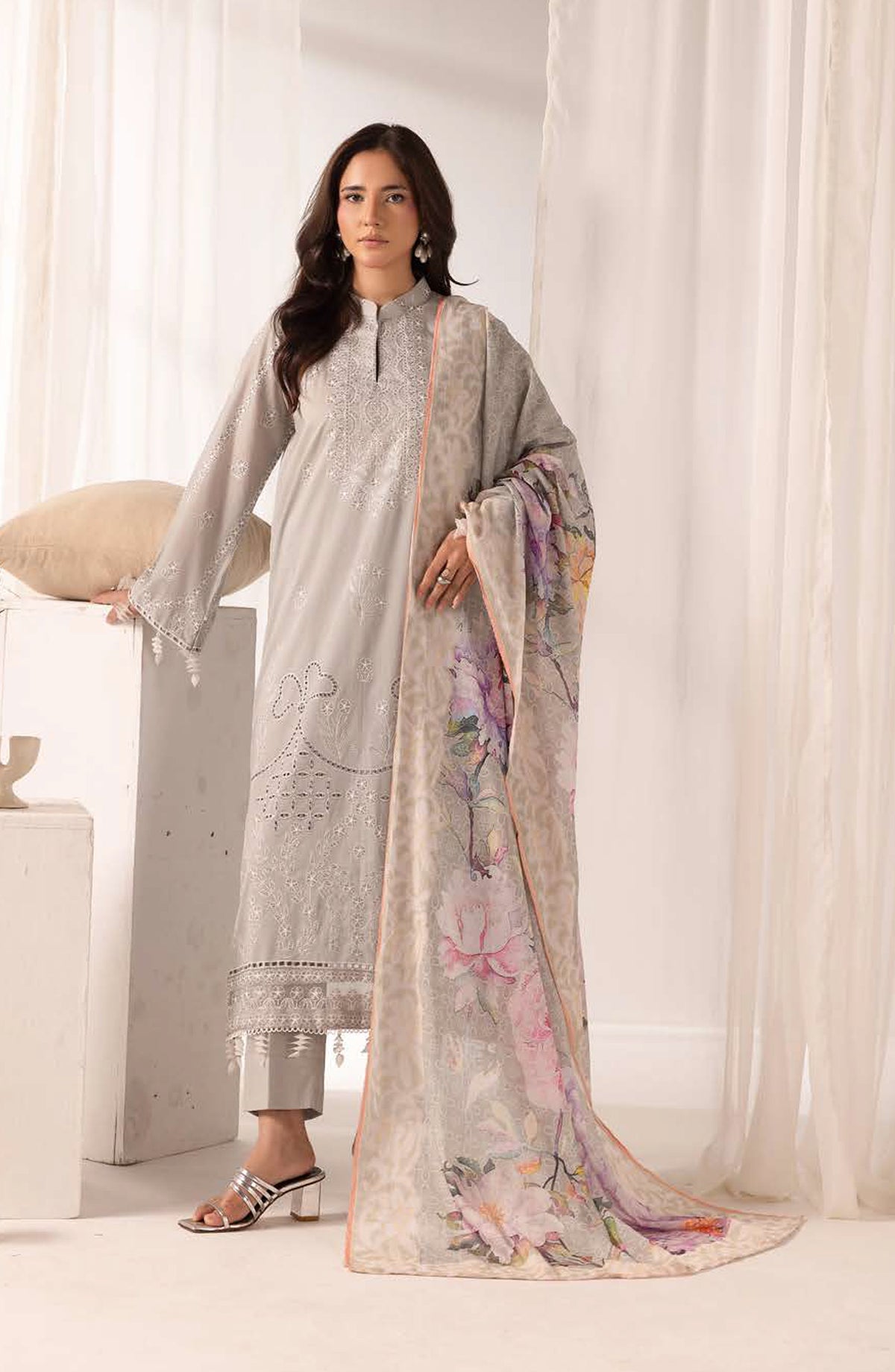 Ibtida by Al Karim Embroidered Lawn Unstitched 3 Piece Suit - IK-317 - AK26TDA - Grey - Summer Collection