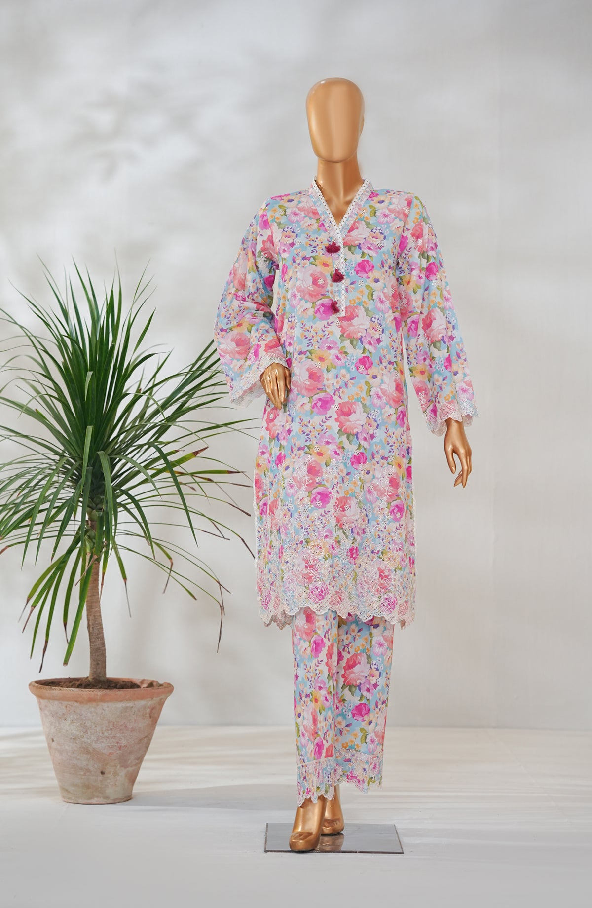 Ishootq by Amna Khadija Printed Chikankari Stitched 2 Piece Suit - AKIC-04 - AM26SHT - Pink - Summer Collection