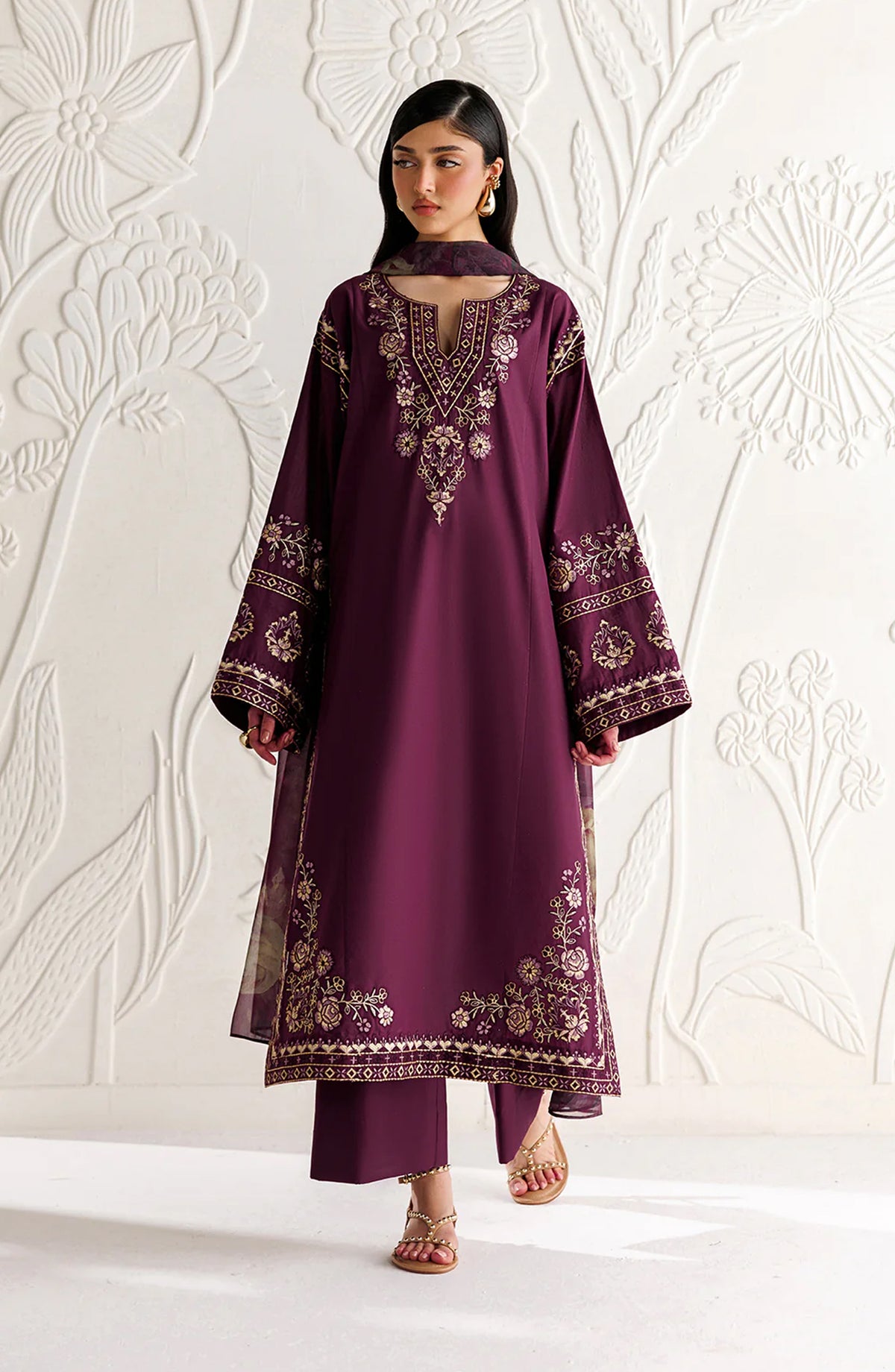 Iznik Exclusive Embroidered Lawn Unstitched 3 Piece Suit - UE-691 - IZN26XCL - Purple - Summer Collection