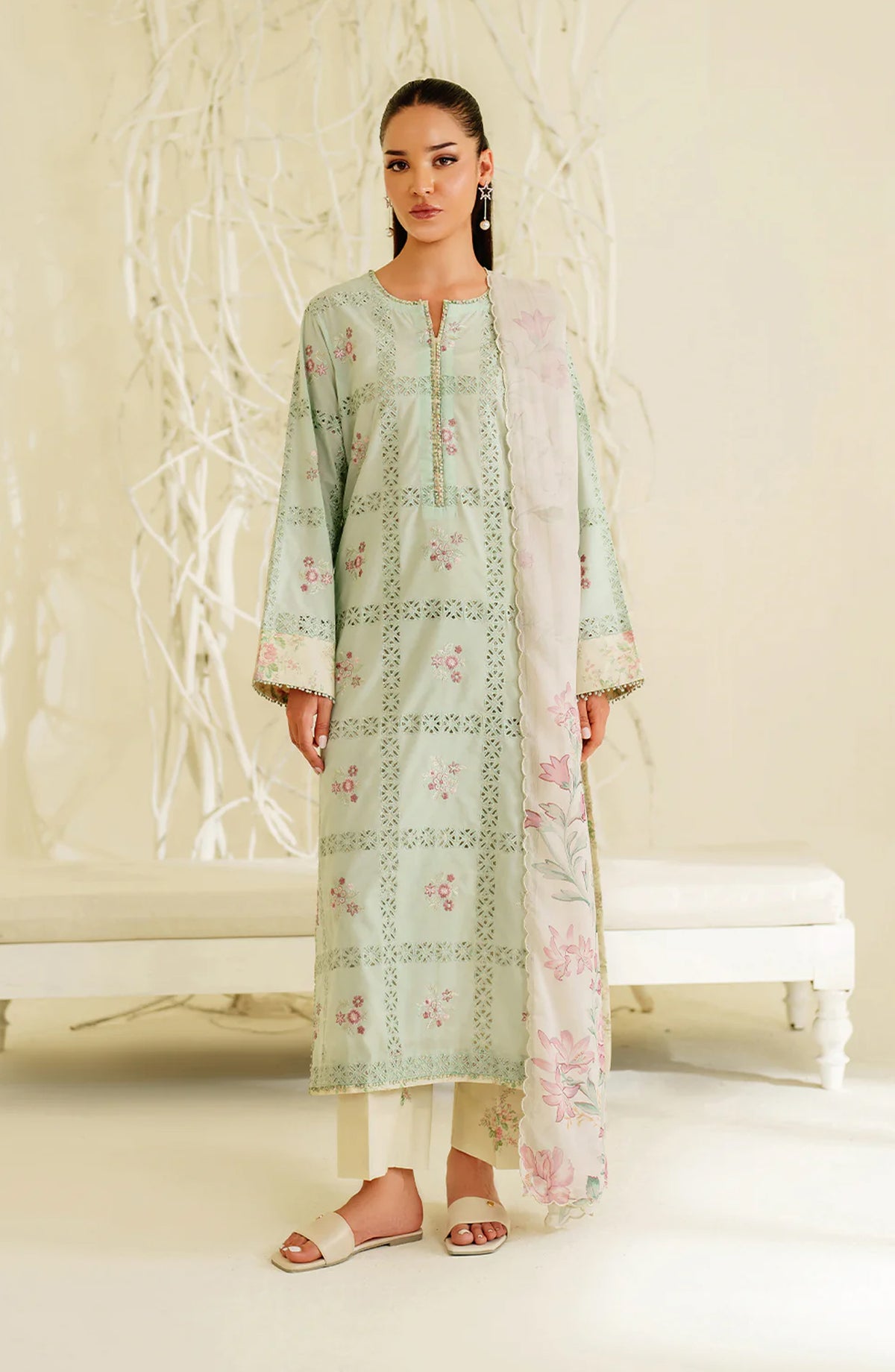 Iznik Exclusive Embroidered Lawn Unstitched 3 Piece Suit - UE-531 - IZN26EL - Mint Green - Summer Collection