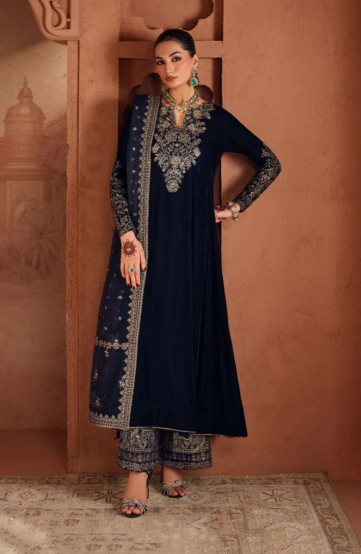 Iznik Raagni Formals Embroidered Velvet Unstitched 3 Piece Suit - IV-66 - IZN25RGN - Blue - Winter Collection