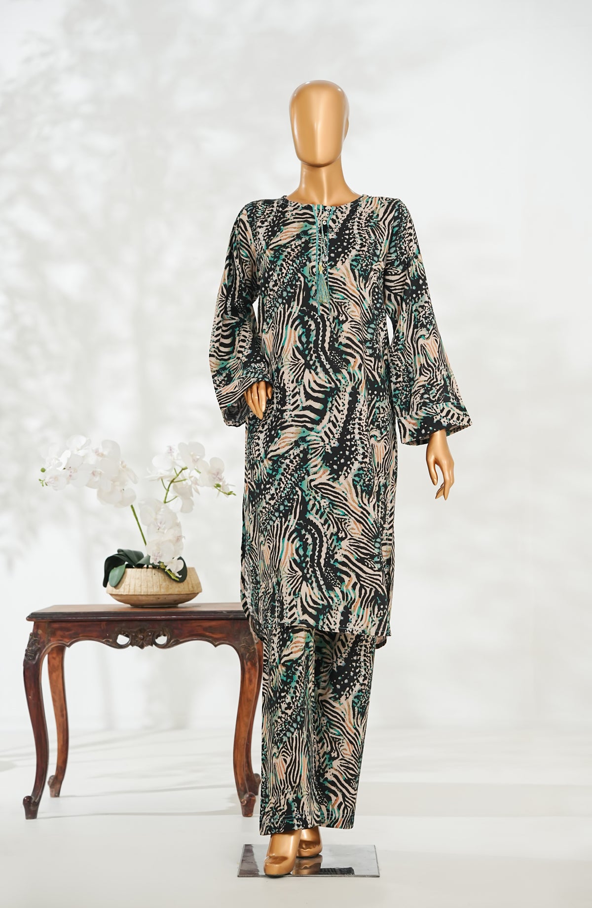 Janaan by Amna Khadija Printed Premium Linen Stitched 2 Piece Set - JDL-02 - AM25JNDL - Peach - Casual Collection