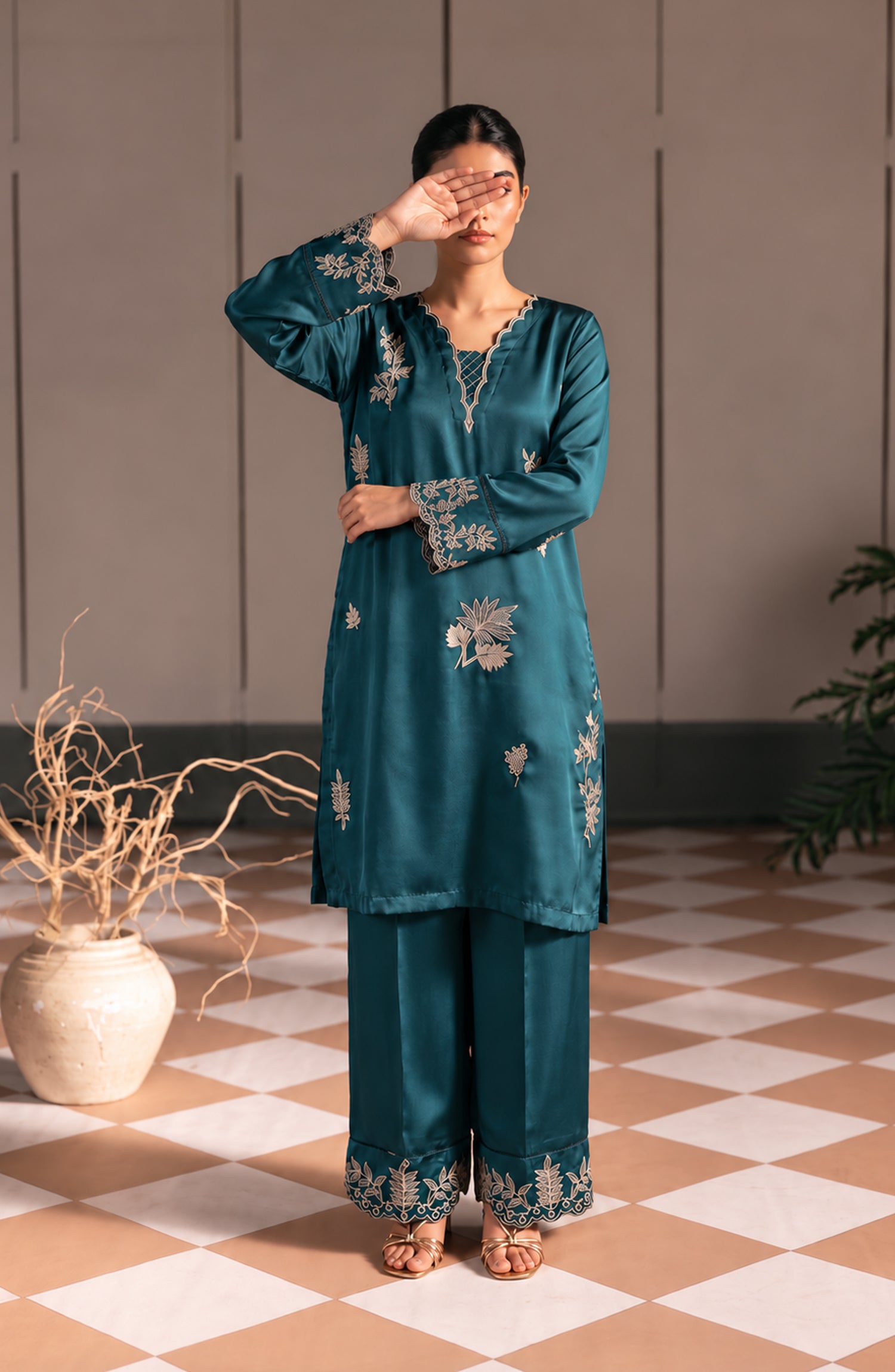 Jannah Noe by Amna Khadija Embroidered Silk Stitched 2 Piece Co-ord Set - JNLS-29 - AM26OEN - Teal - Summer Collection