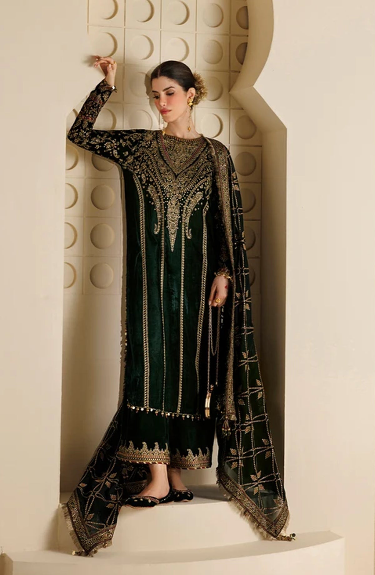 Jazmin Chandni Embroidered Velvet Unstitched 3 Piece Suit - D07 - JZ26CD - Green - Winter Collection